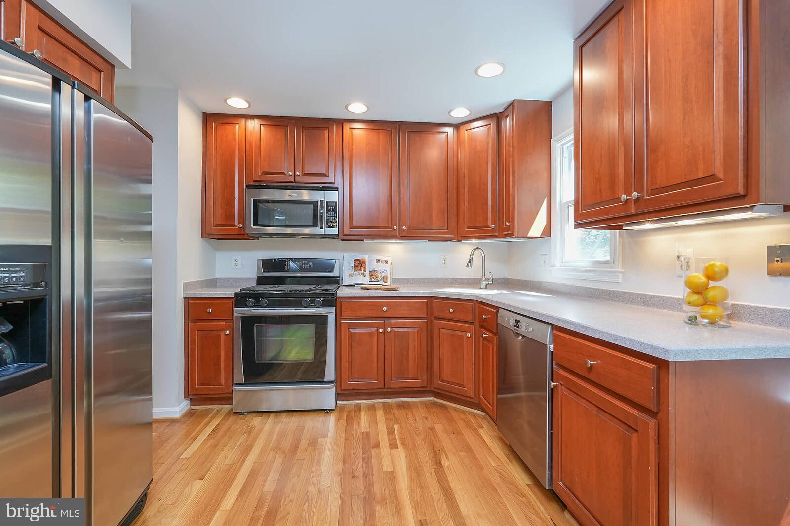 ASHTON HEIGHTS - Residential