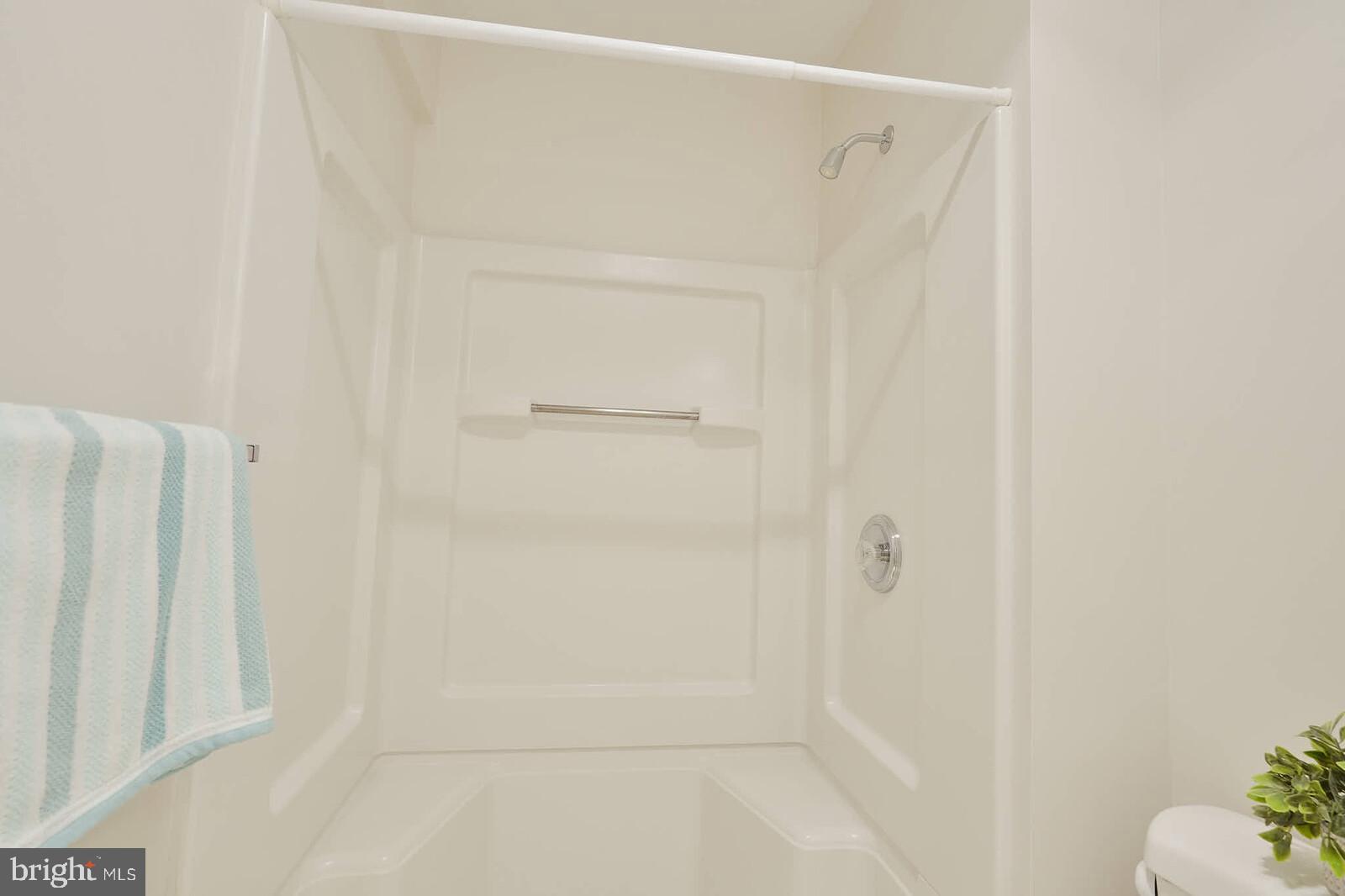 ASHTON HEIGHTS - Residential