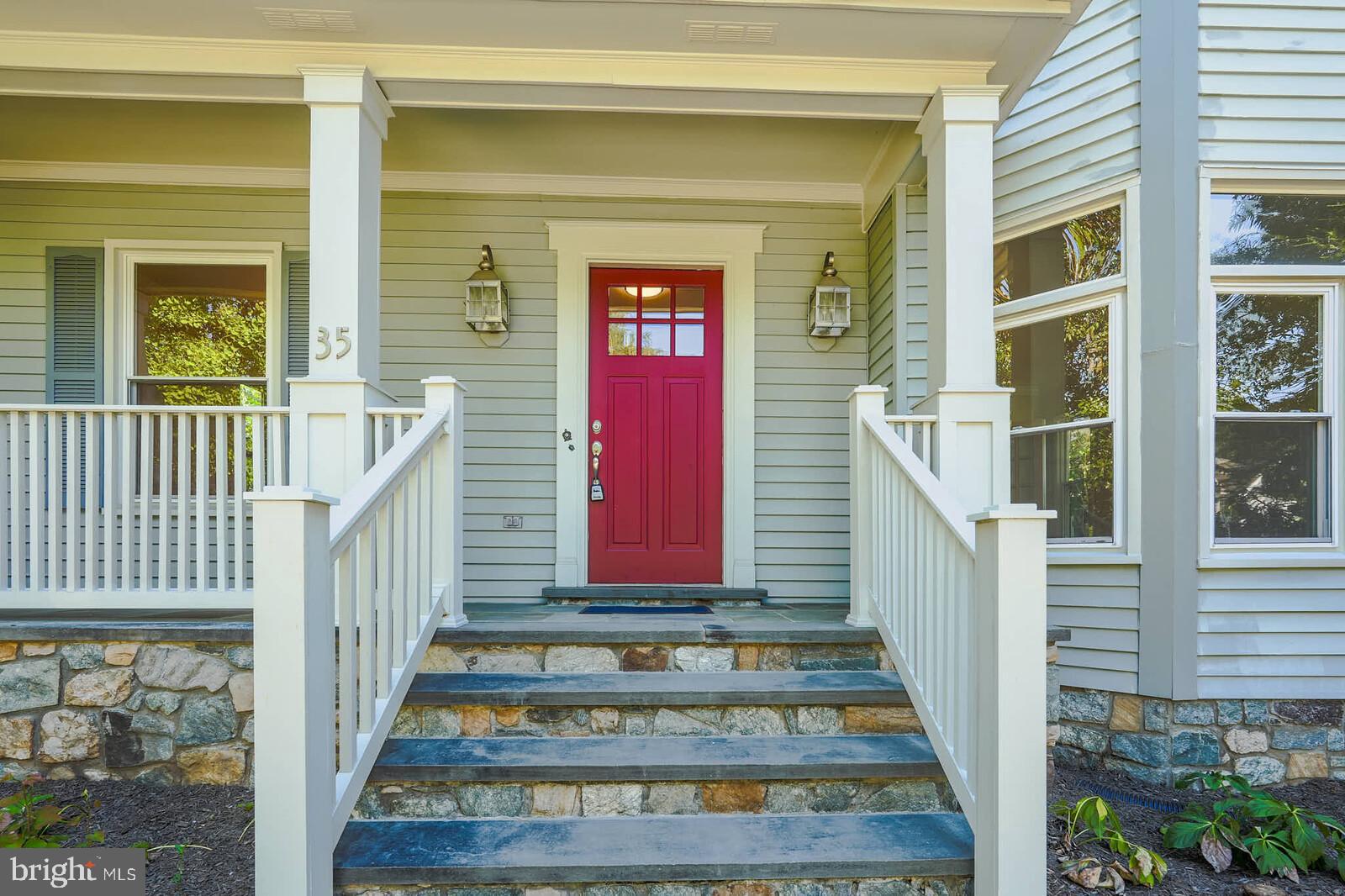 35 N HIGHLAND STREET