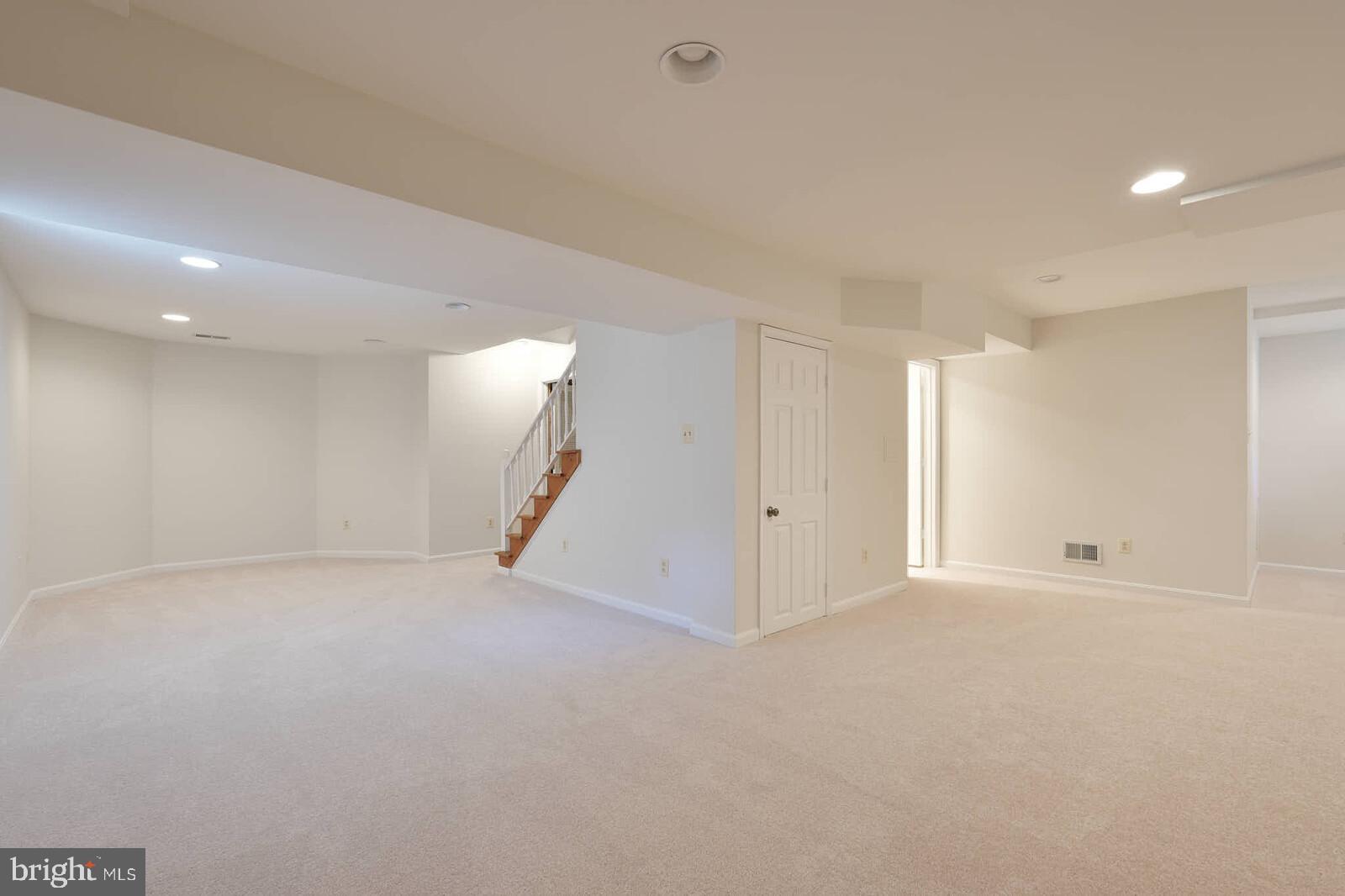 ASHTON HEIGHTS - Residential