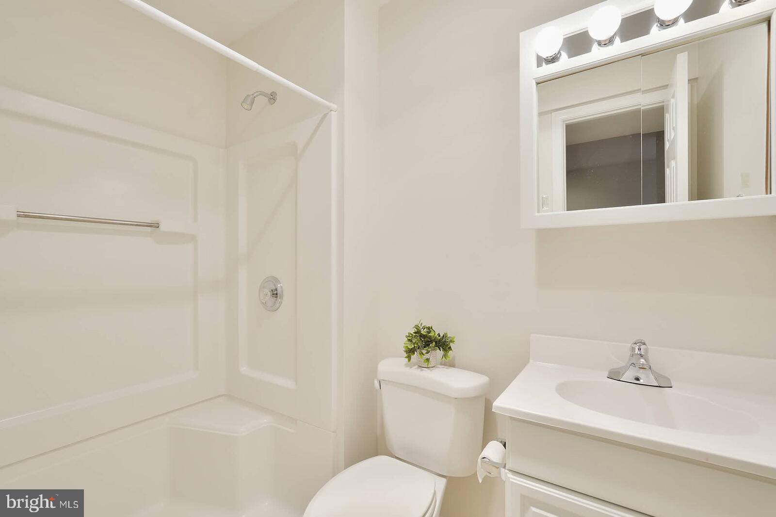 ASHTON HEIGHTS - Residential