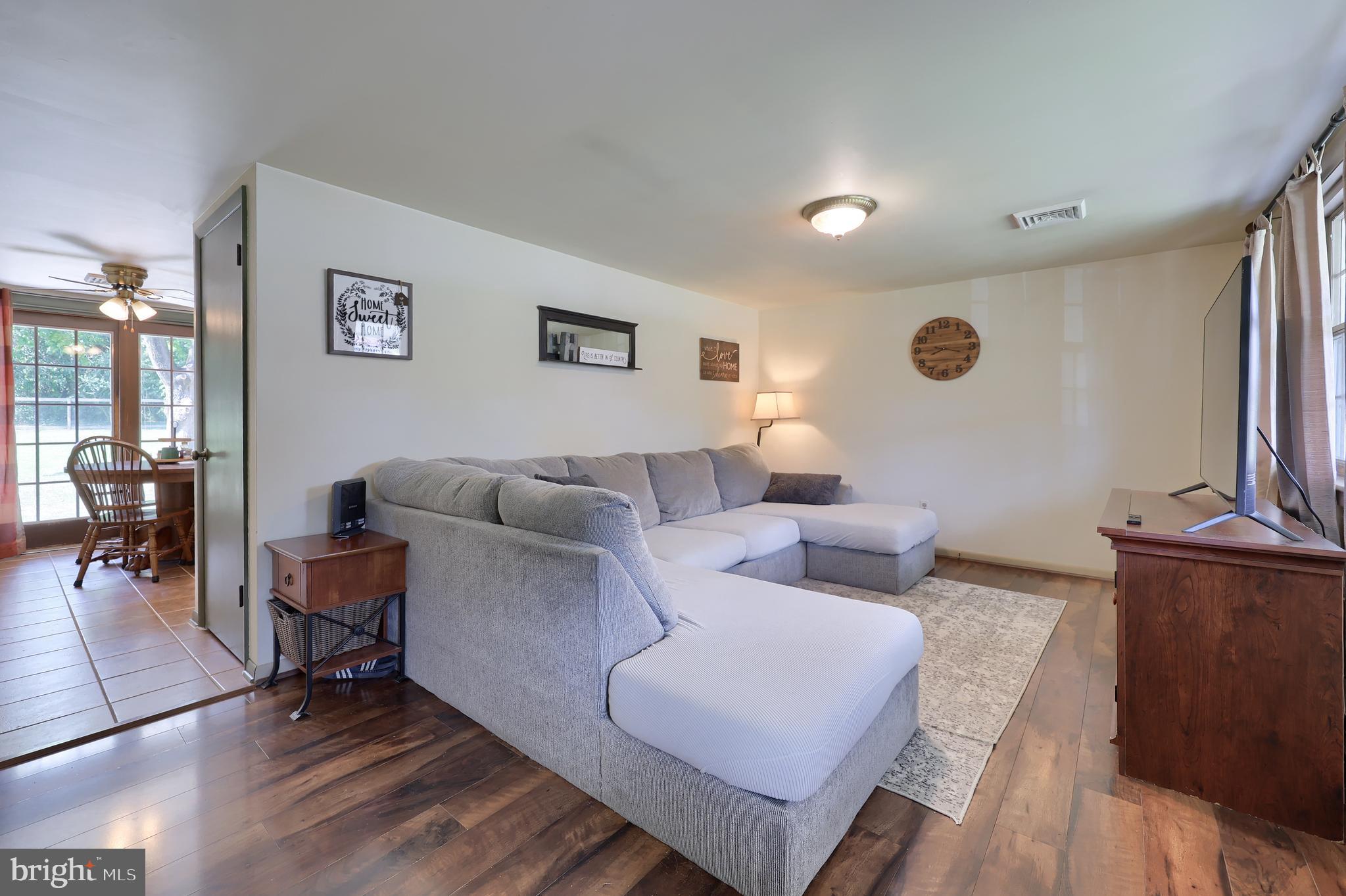 1430 GRANDVIEW ROAD