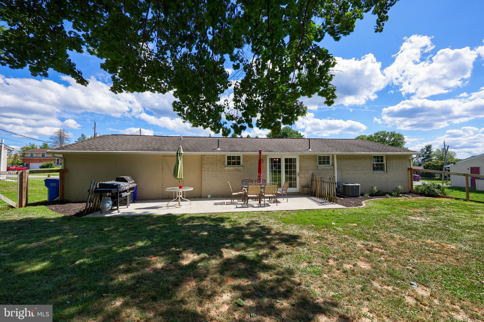 1430 GRANDVIEW ROAD