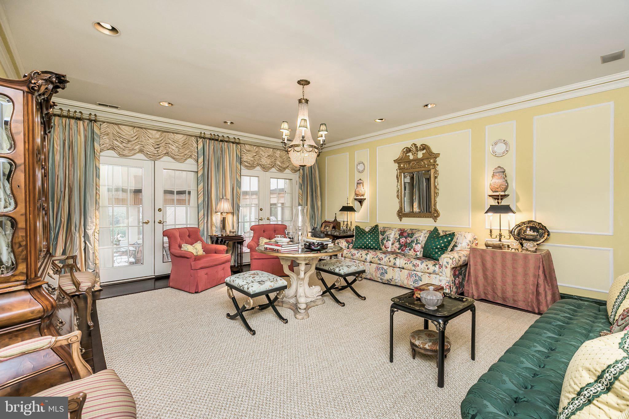 SEMINARY SPRINGS - Residential