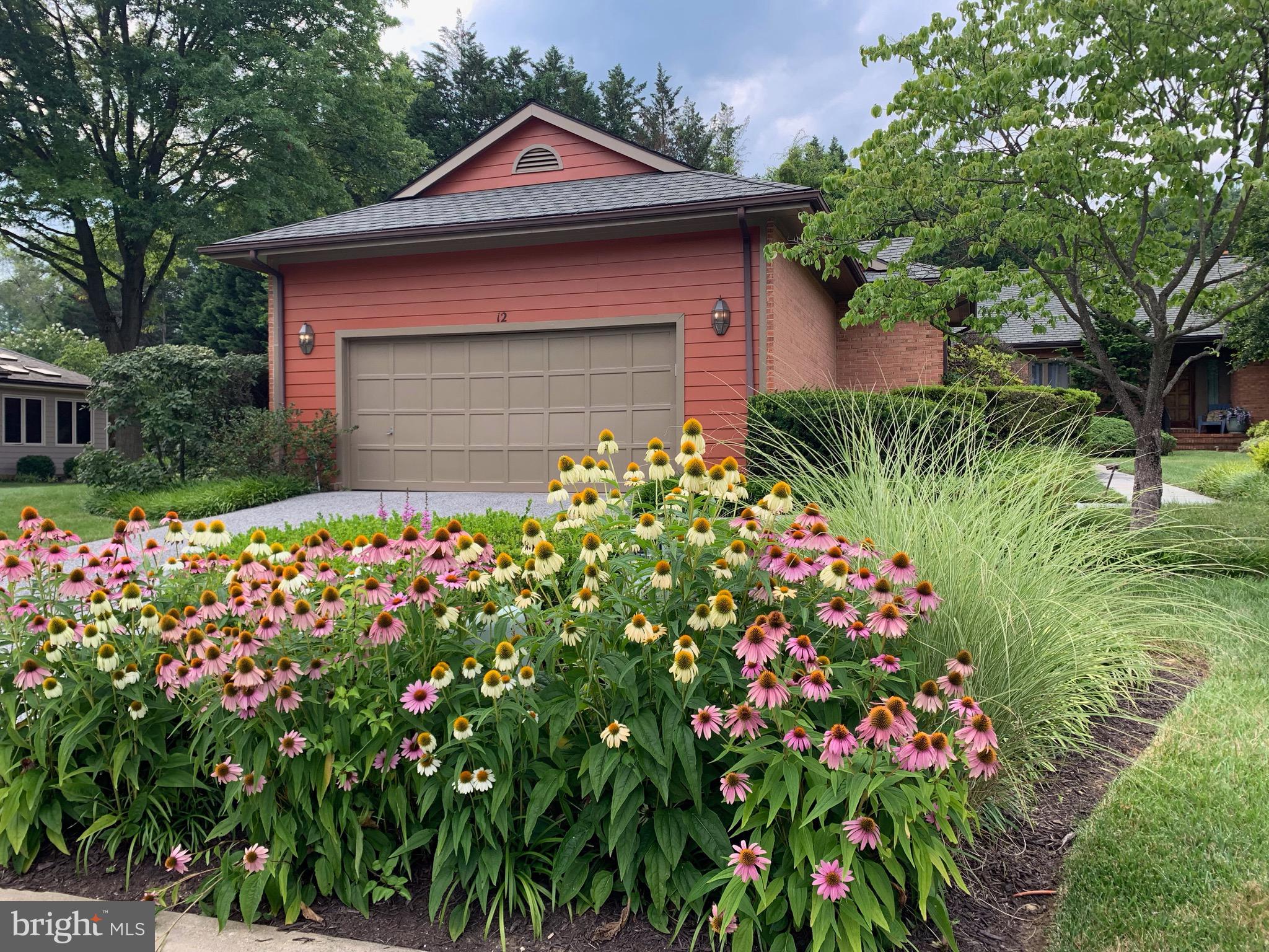 SEMINARY SPRINGS - Residential