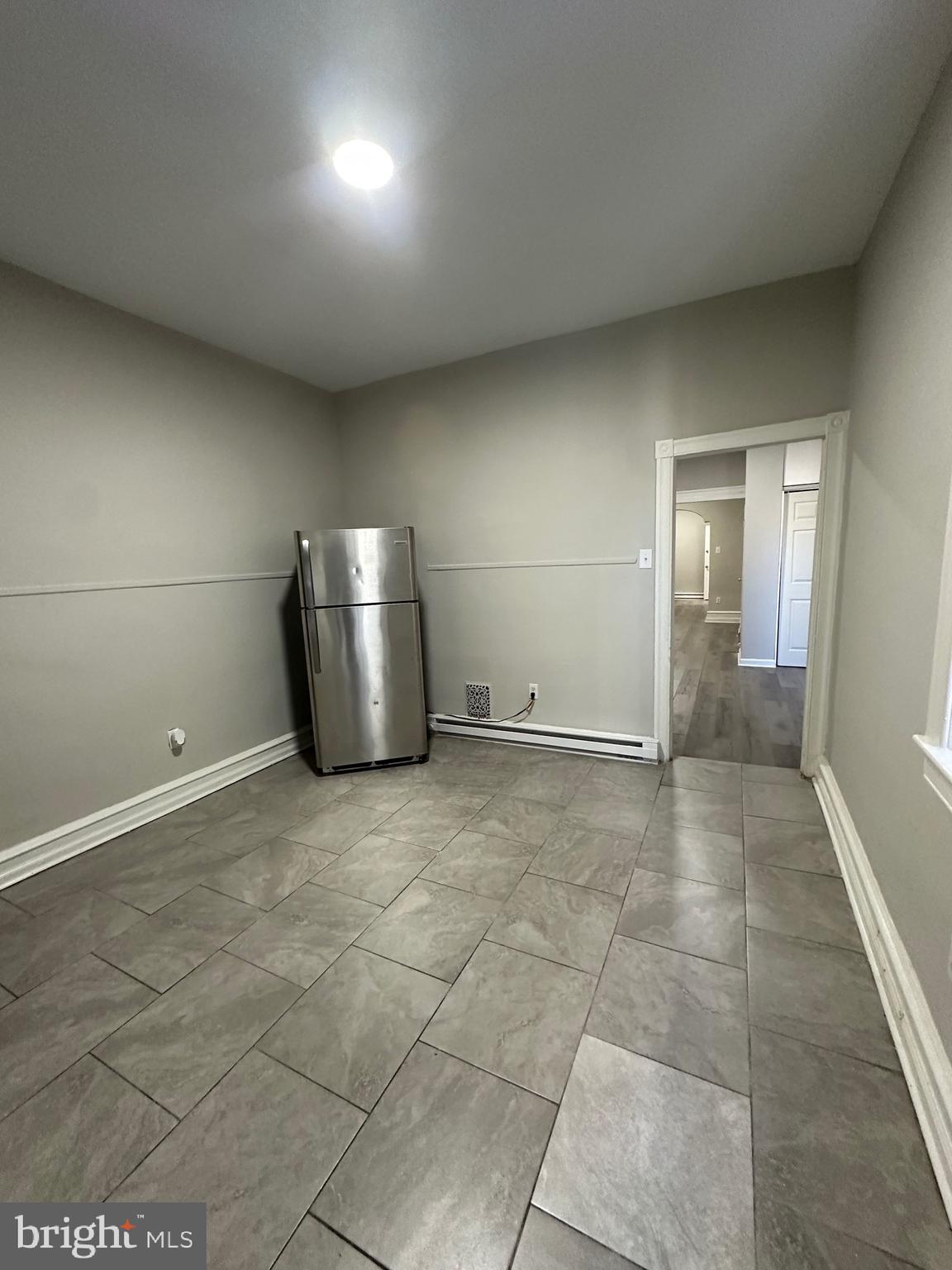 1226 E CHELTEN AVENUE 1