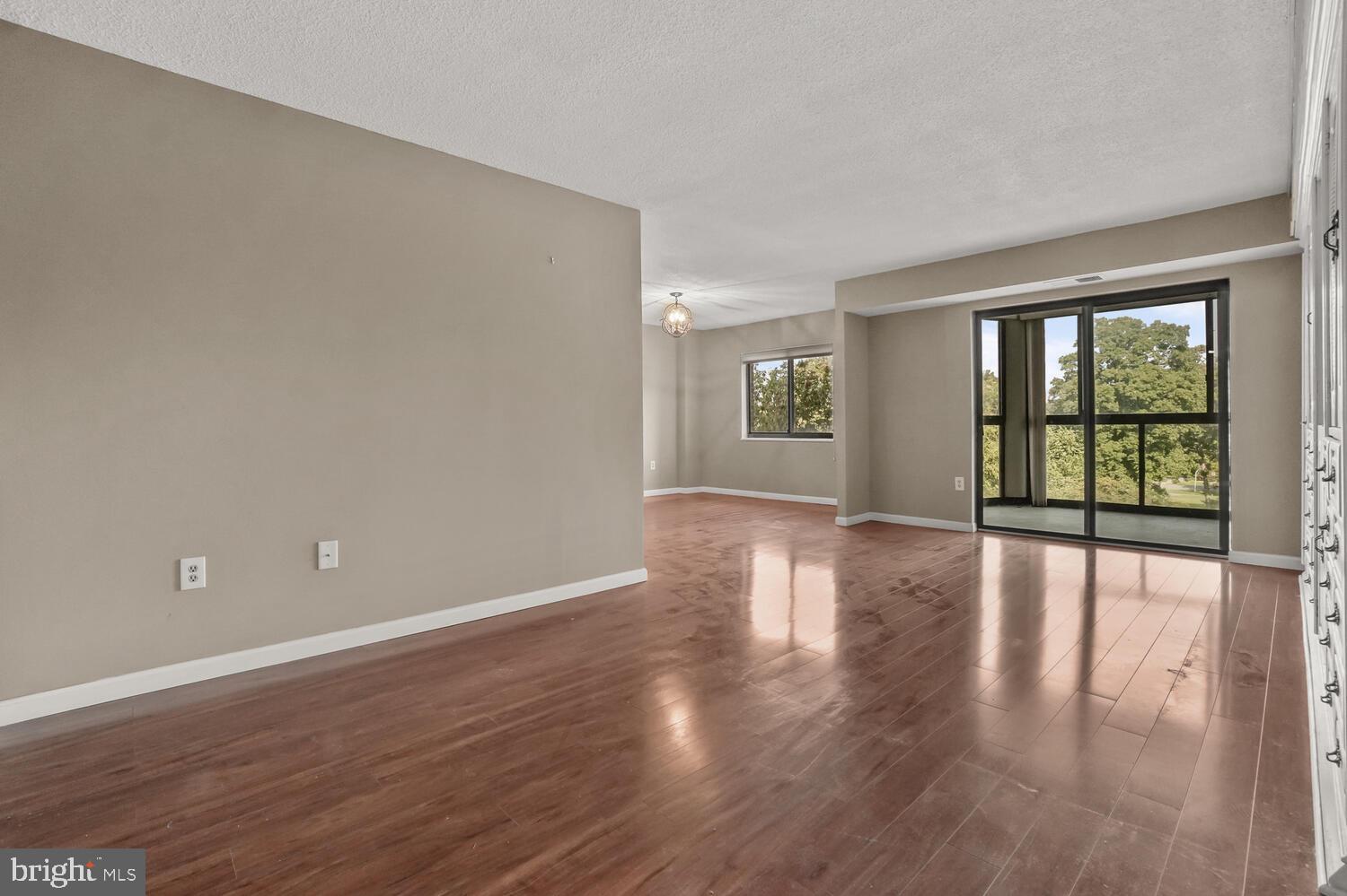 GREENS AT LEISURE WORLD - Residential