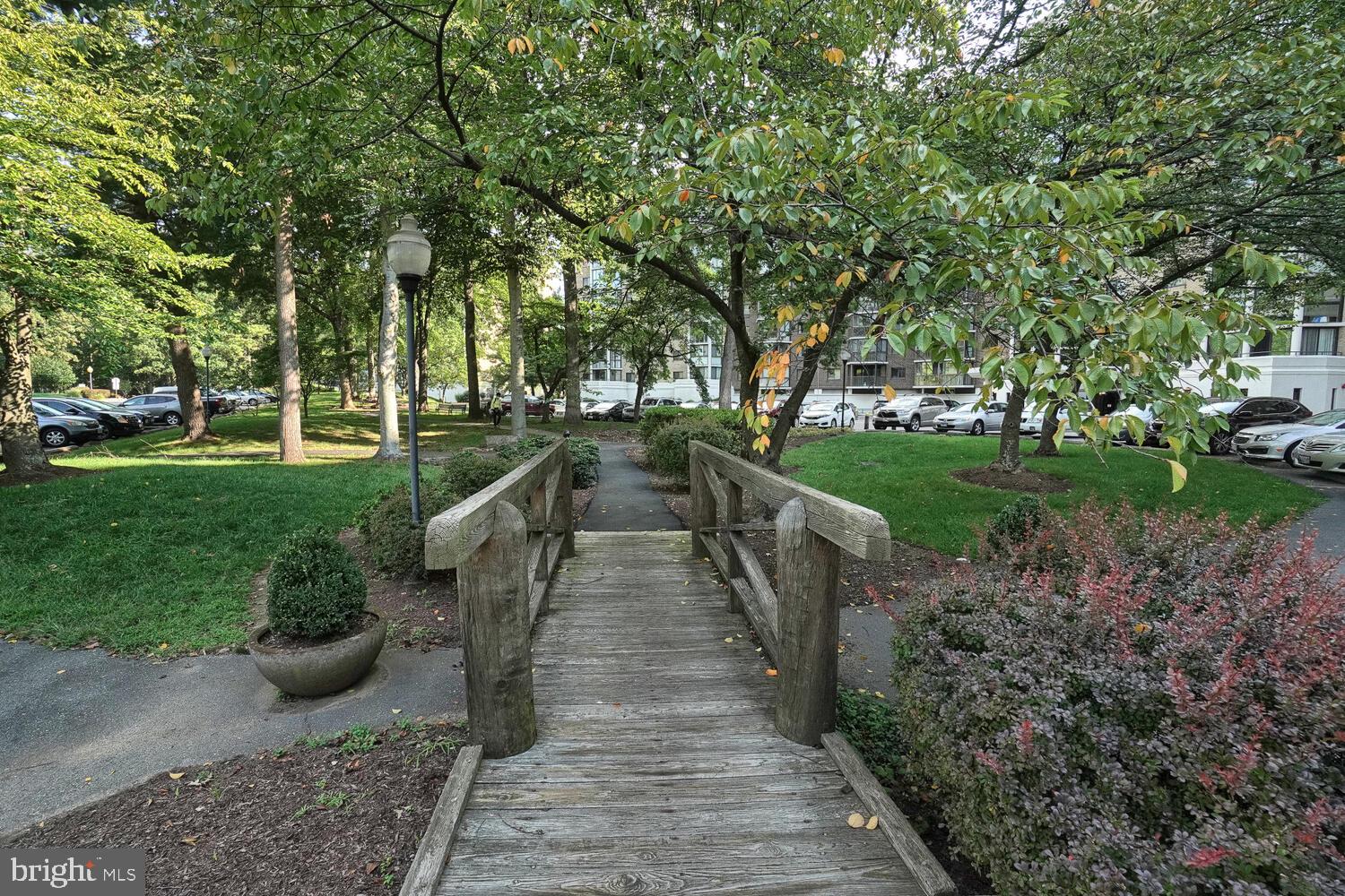 GREENS AT LEISURE WORLD - Residential