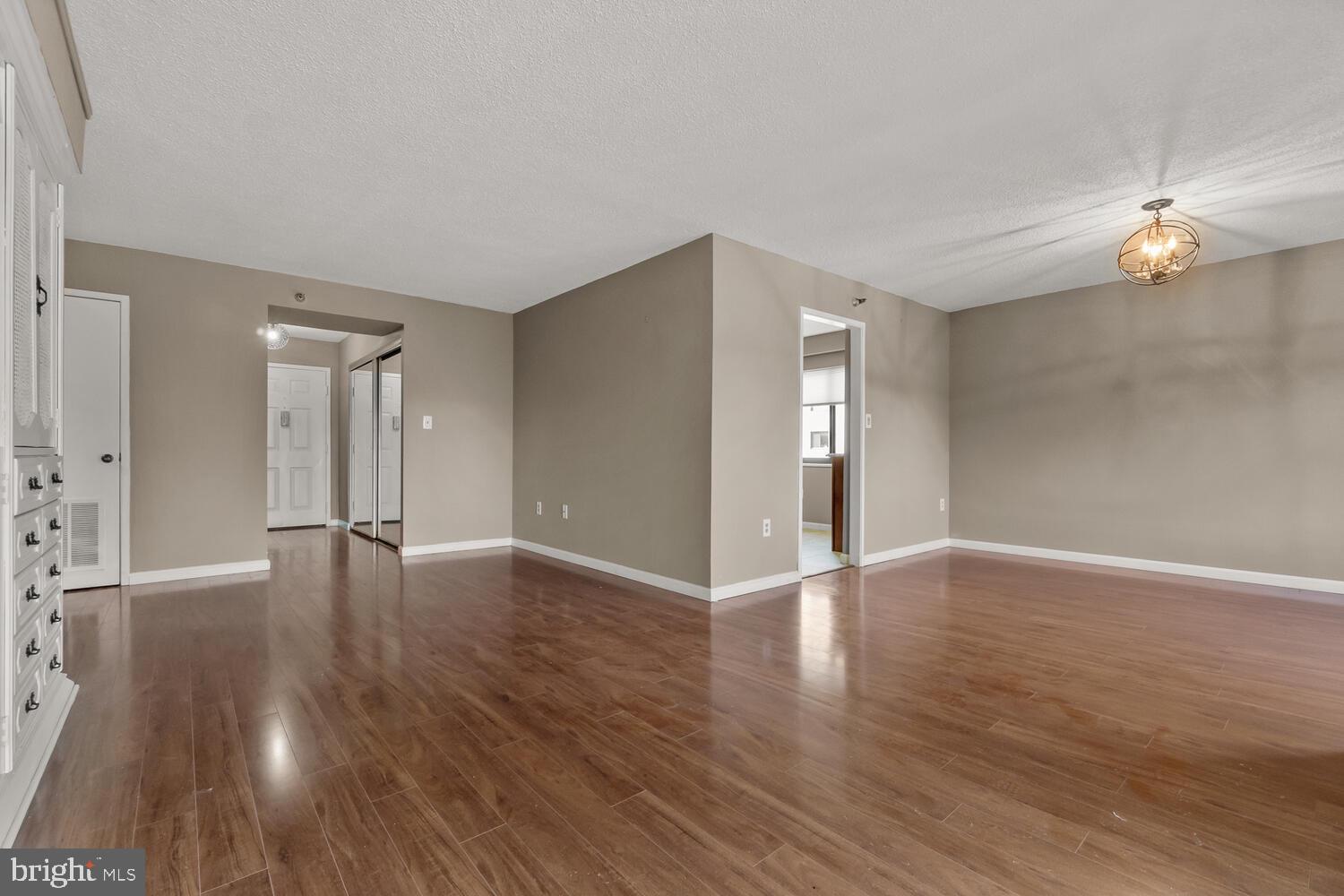 GREENS AT LEISURE WORLD - Residential