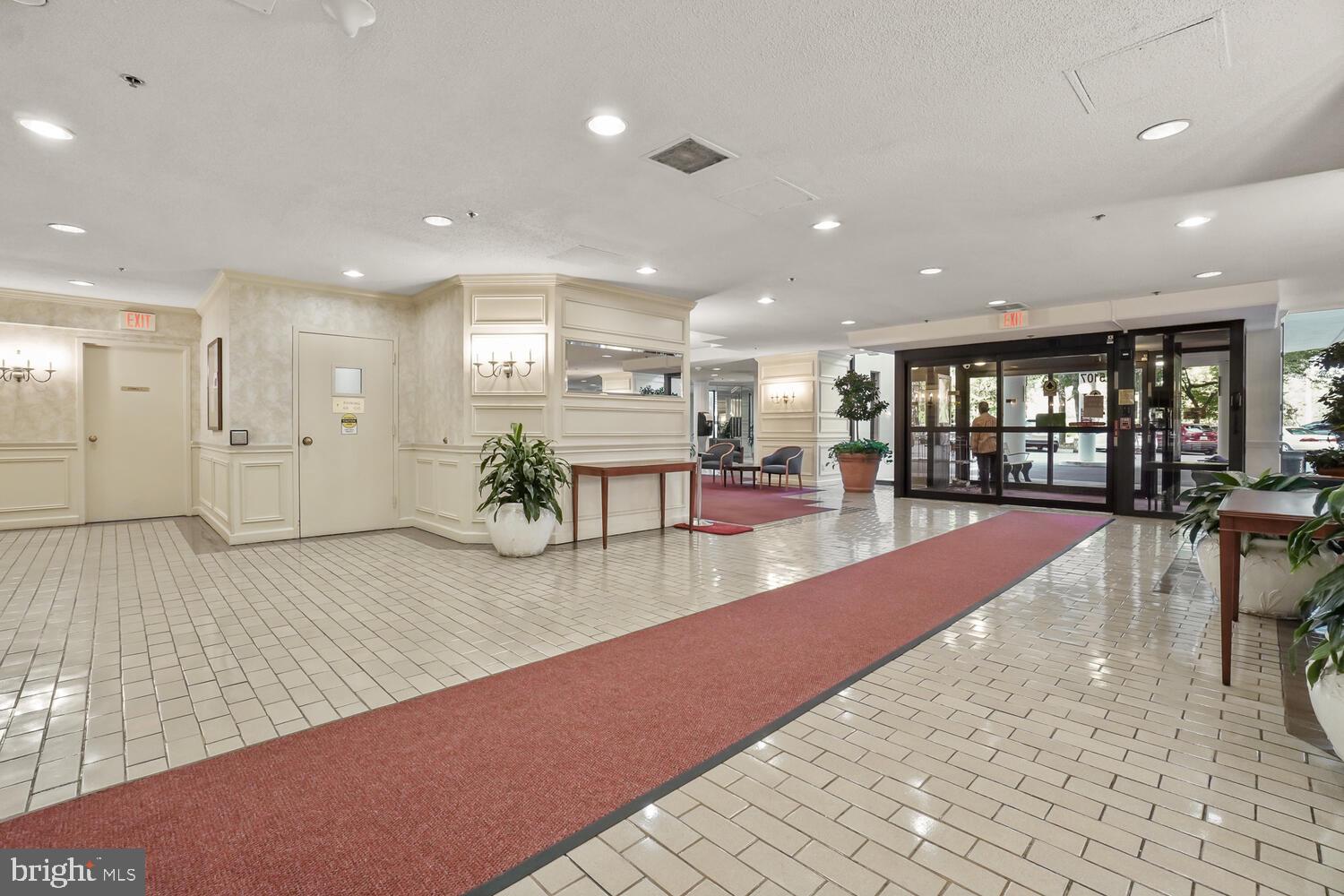 GREENS AT LEISURE WORLD - Residential