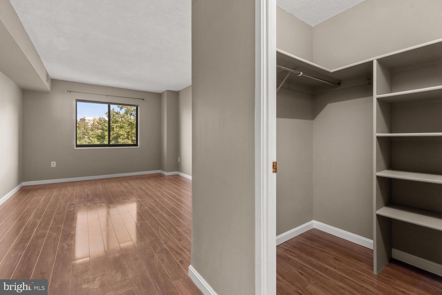 GREENS AT LEISURE WORLD - Residential