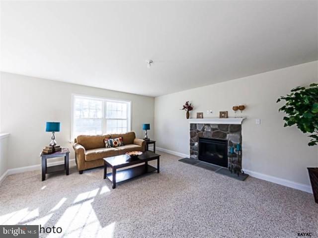 STONE MILL ESTATES - Residential