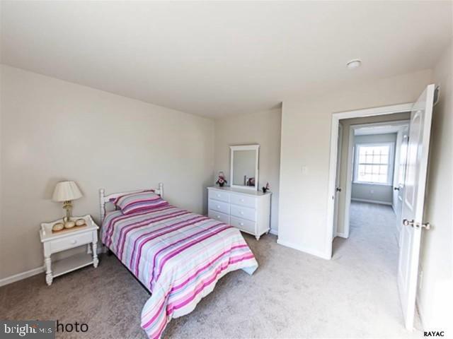 STONE MILL ESTATES - Residential