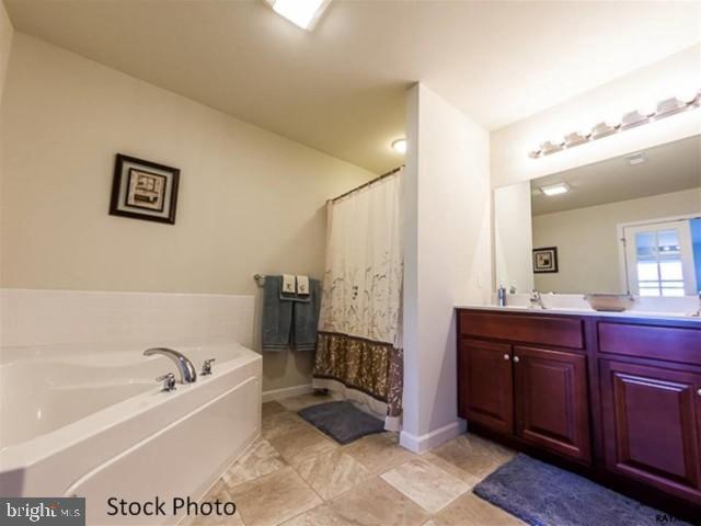 STONE MILL ESTATES - Residential