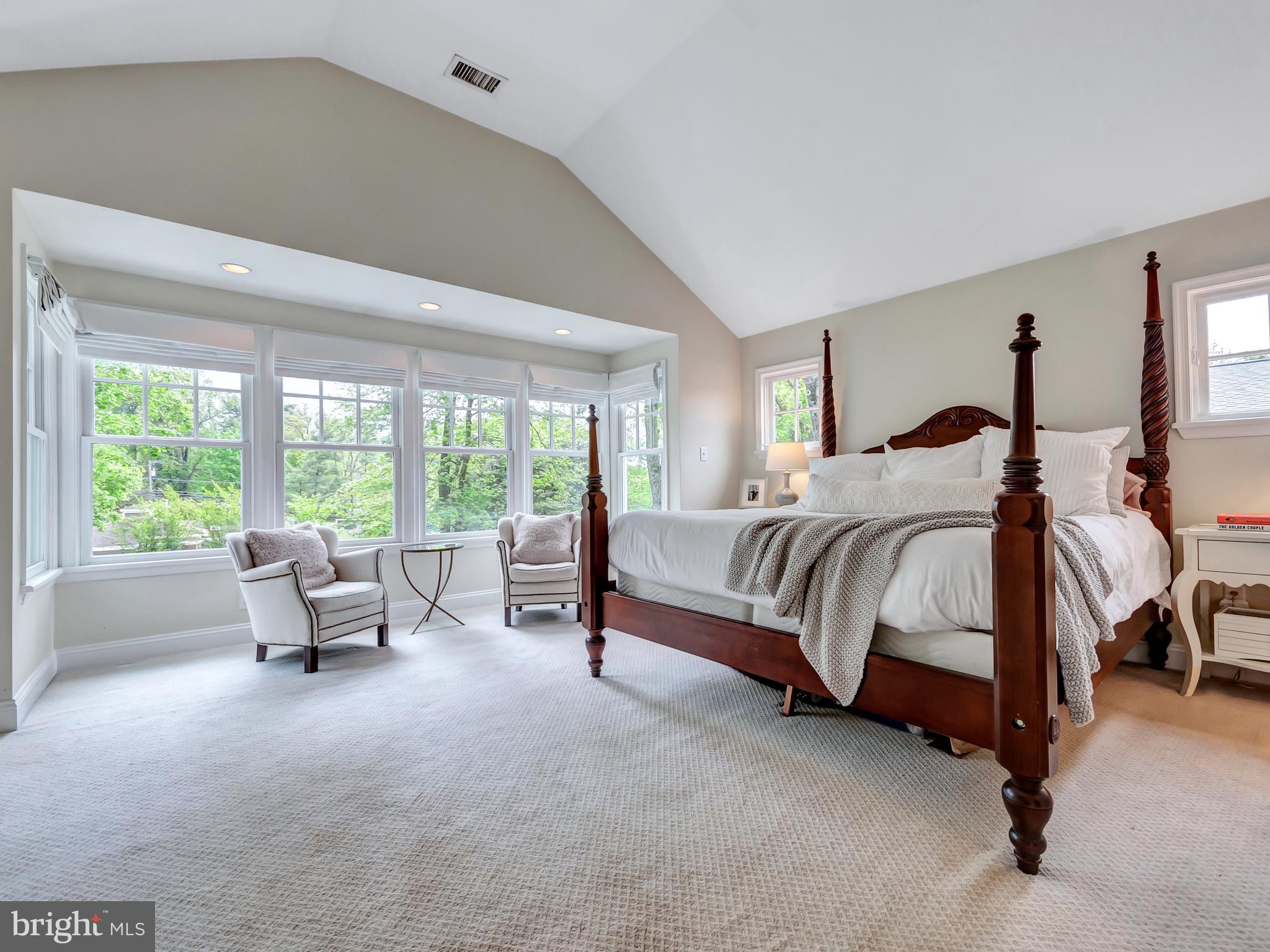 KENSINGTON ESTATES - Residential