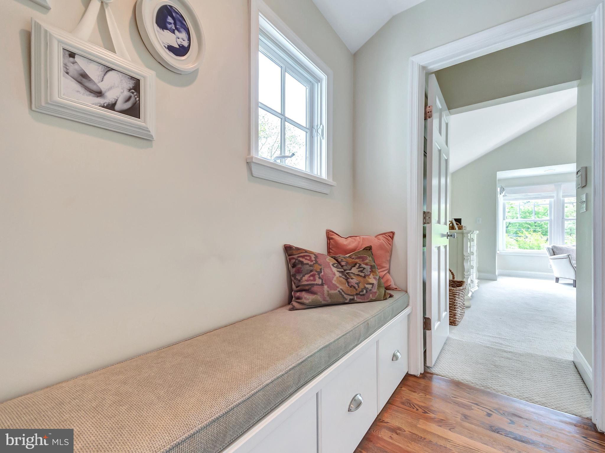 KENSINGTON ESTATES - Residential