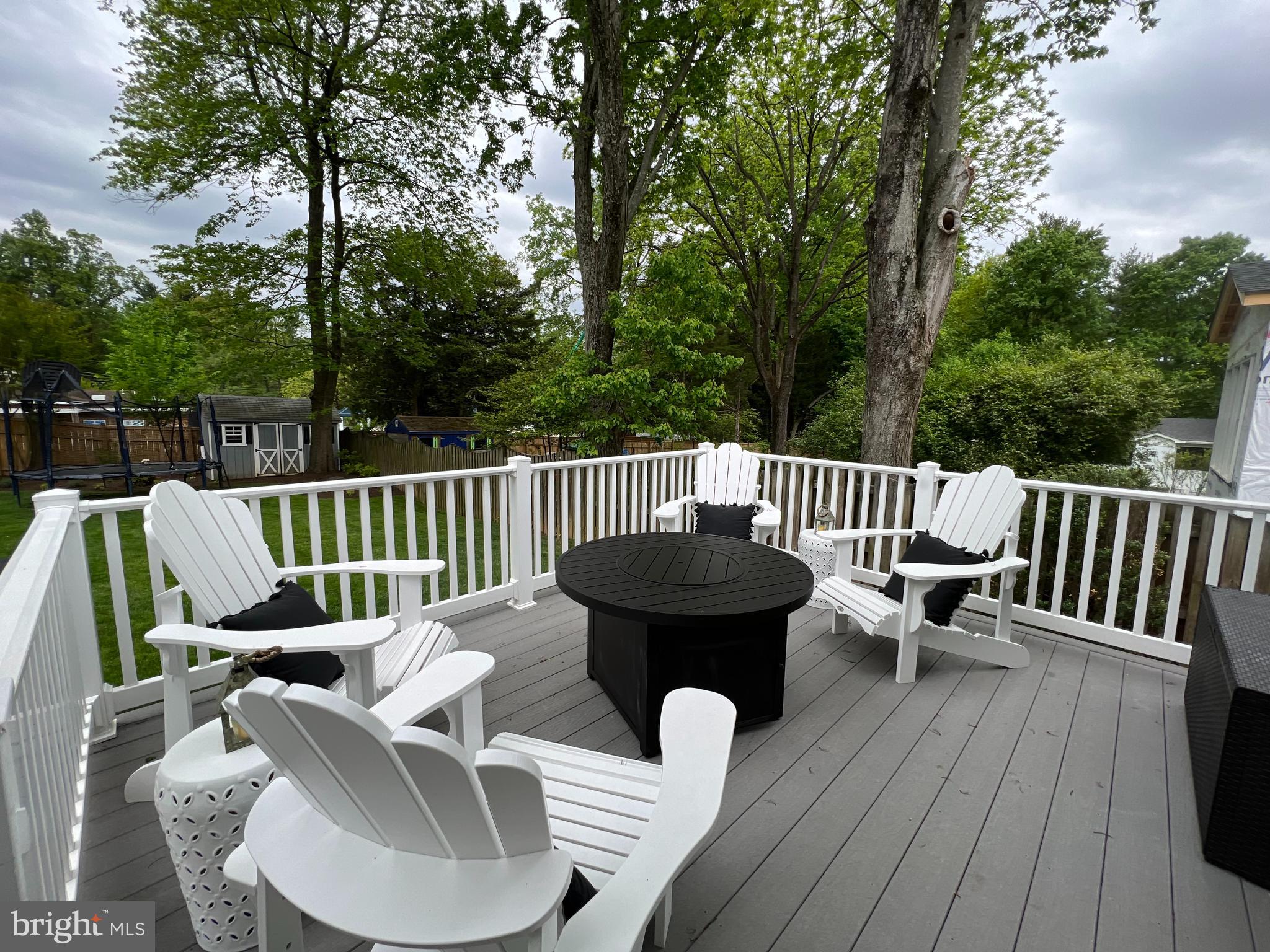 KENSINGTON ESTATES - Residential