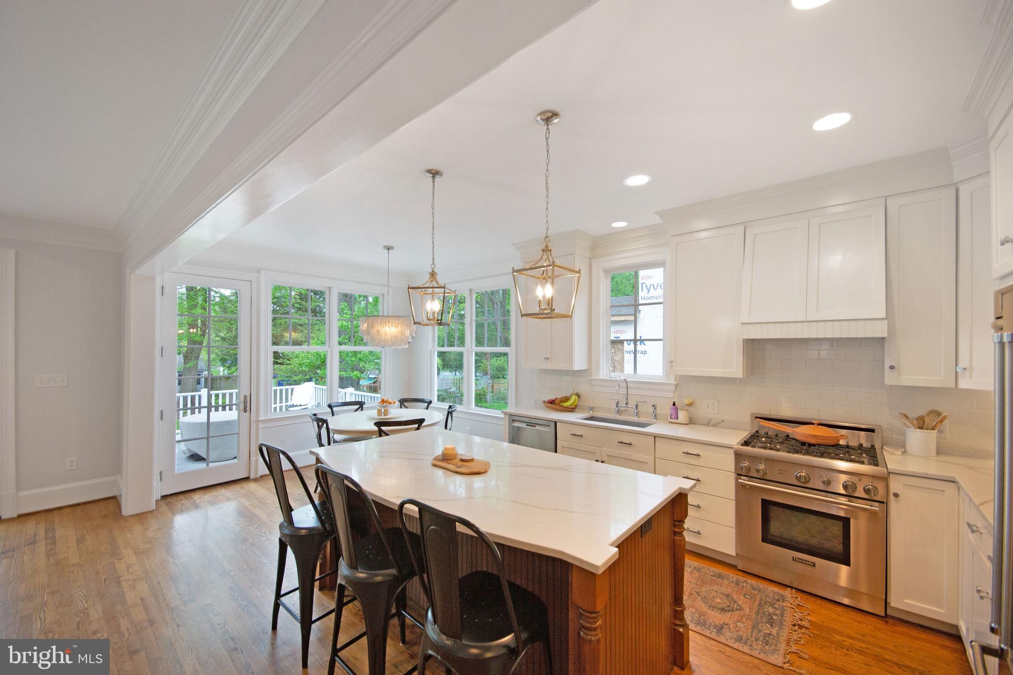 KENSINGTON ESTATES - Residential