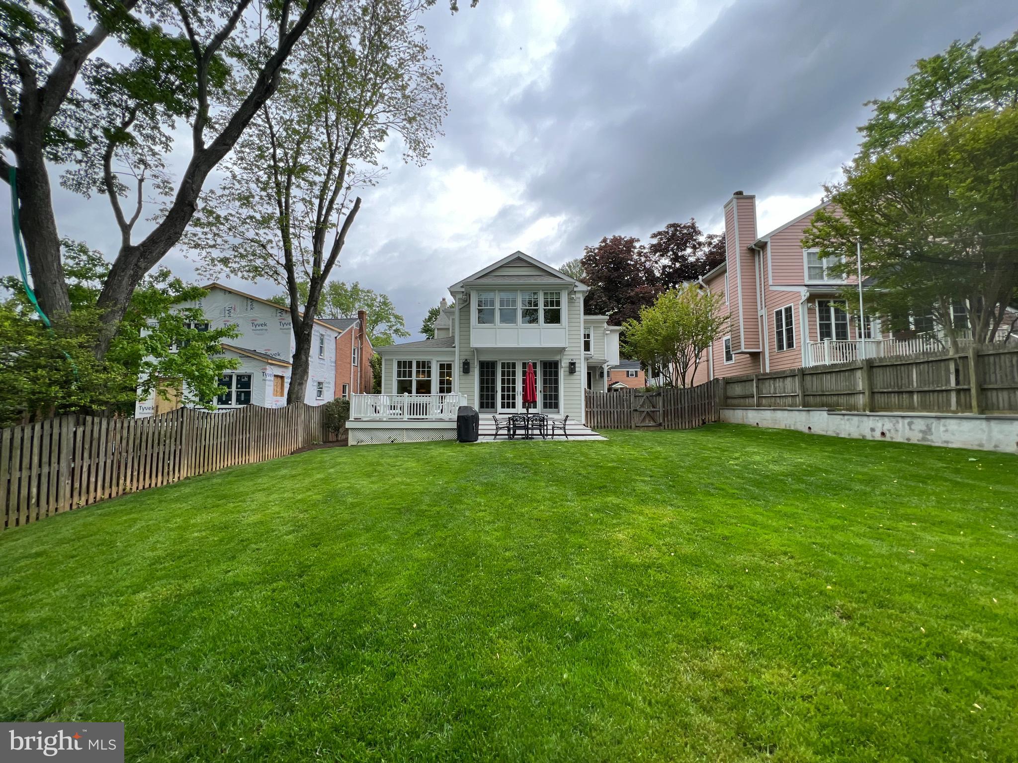 KENSINGTON ESTATES - Residential