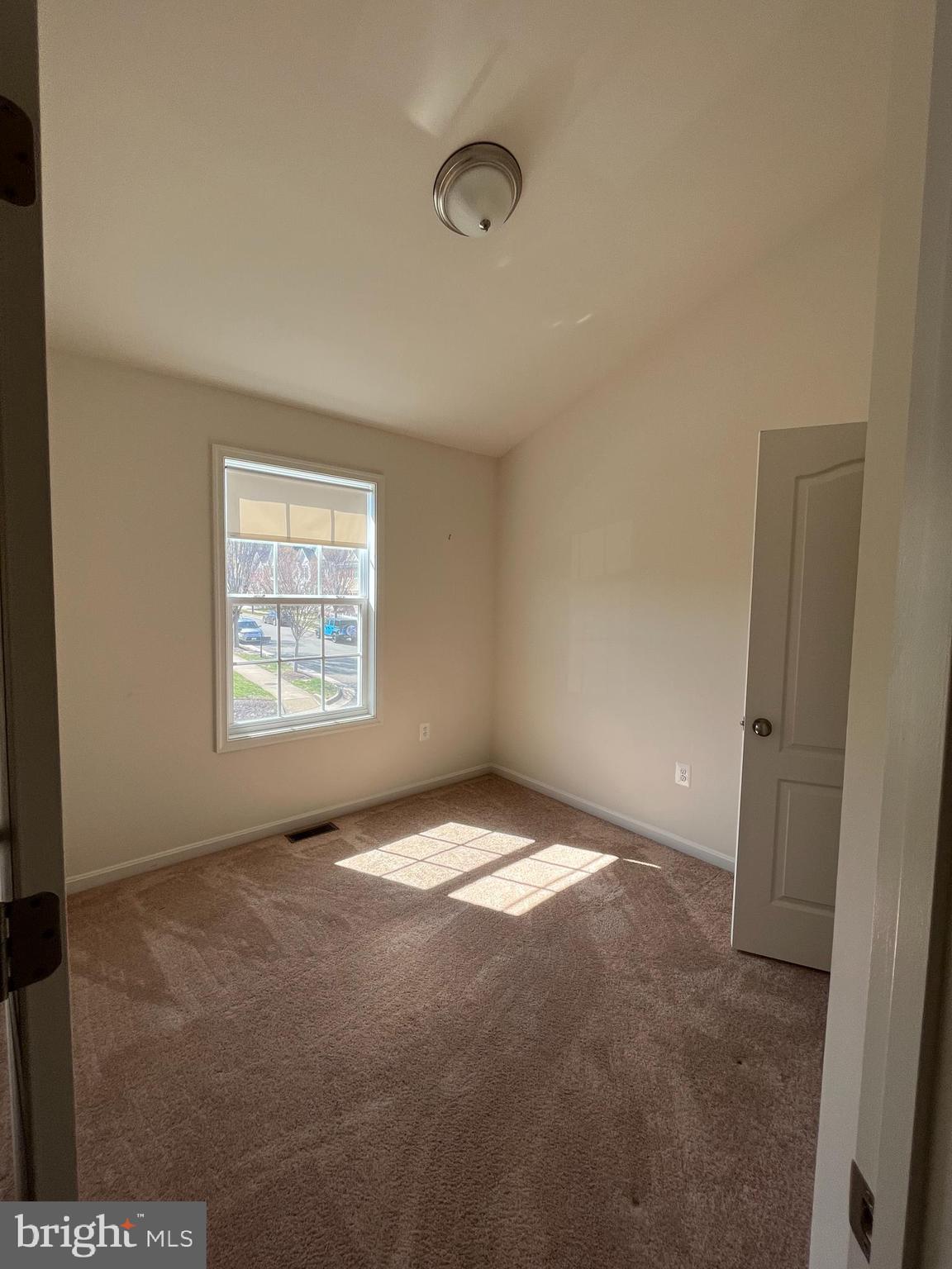 LADYSMITH VILLAGE - Residential Lease