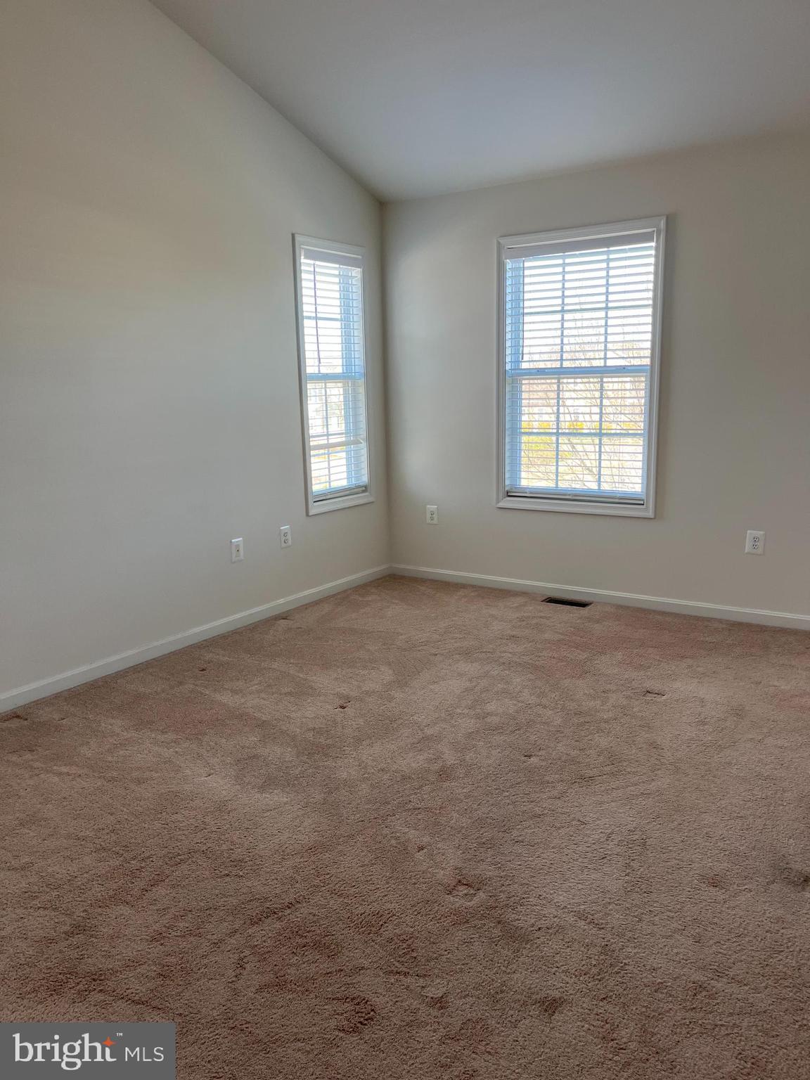 LADYSMITH VILLAGE - Residential Lease