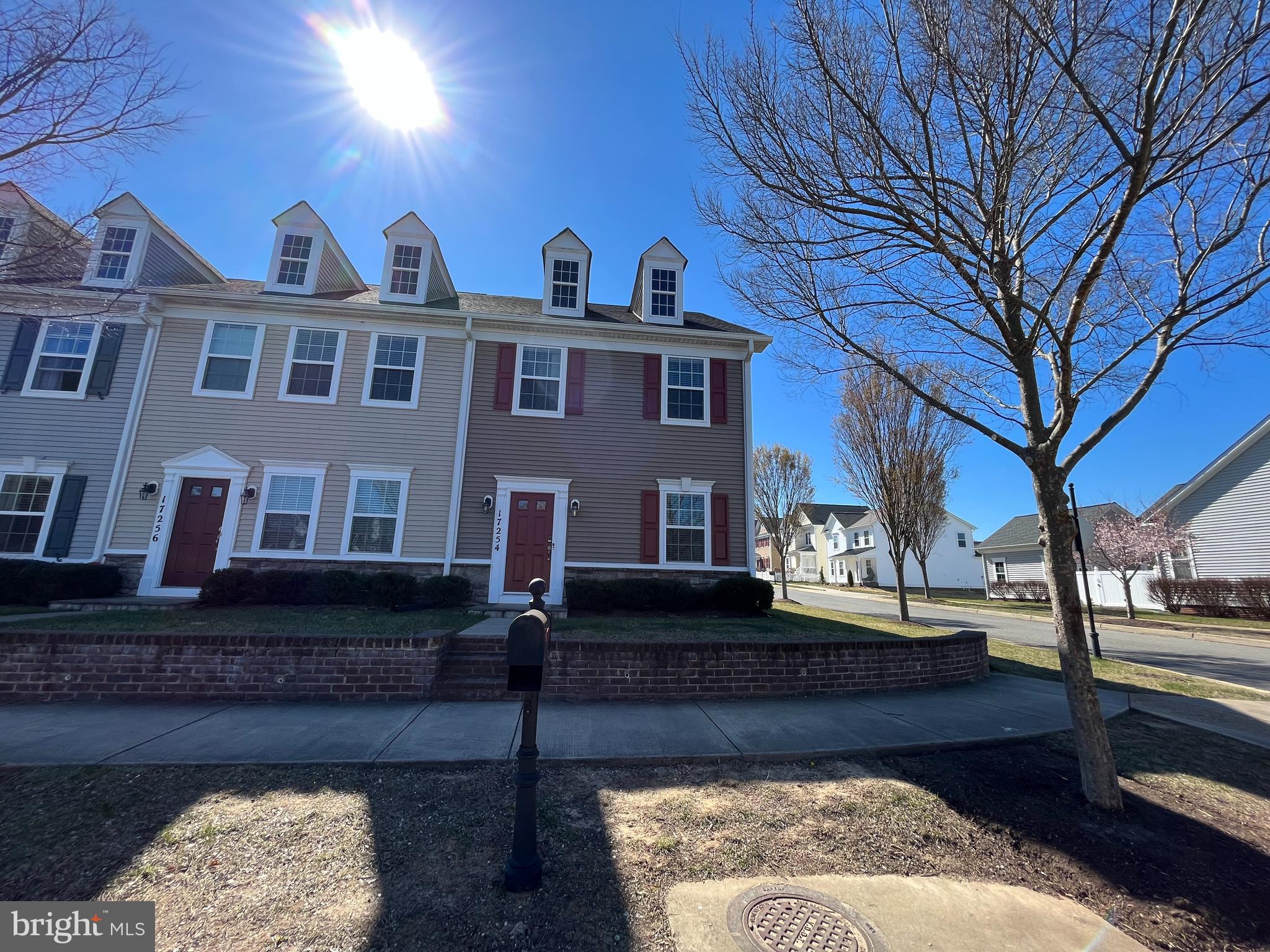 LADYSMITH VILLAGE - Residential Lease