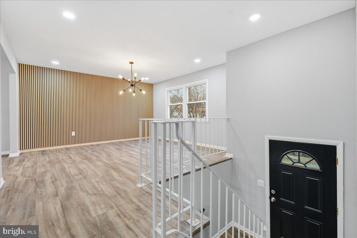 FORT WASHINGTON - Residential