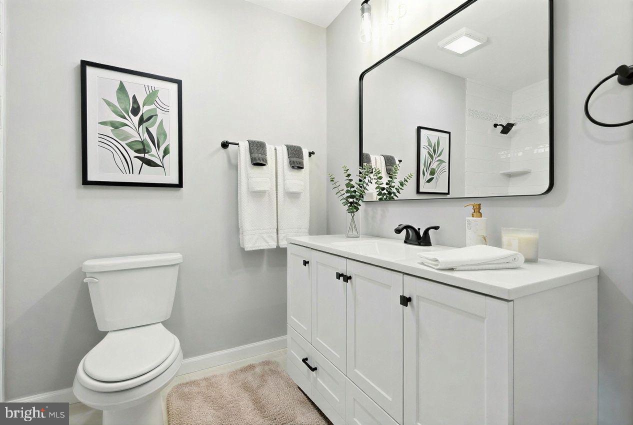 FORT WASHINGTON - Residential