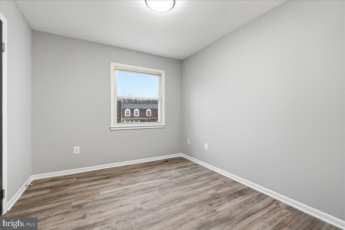 FORT WASHINGTON - Residential