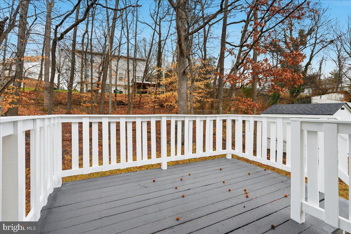 FORT WASHINGTON - Residential