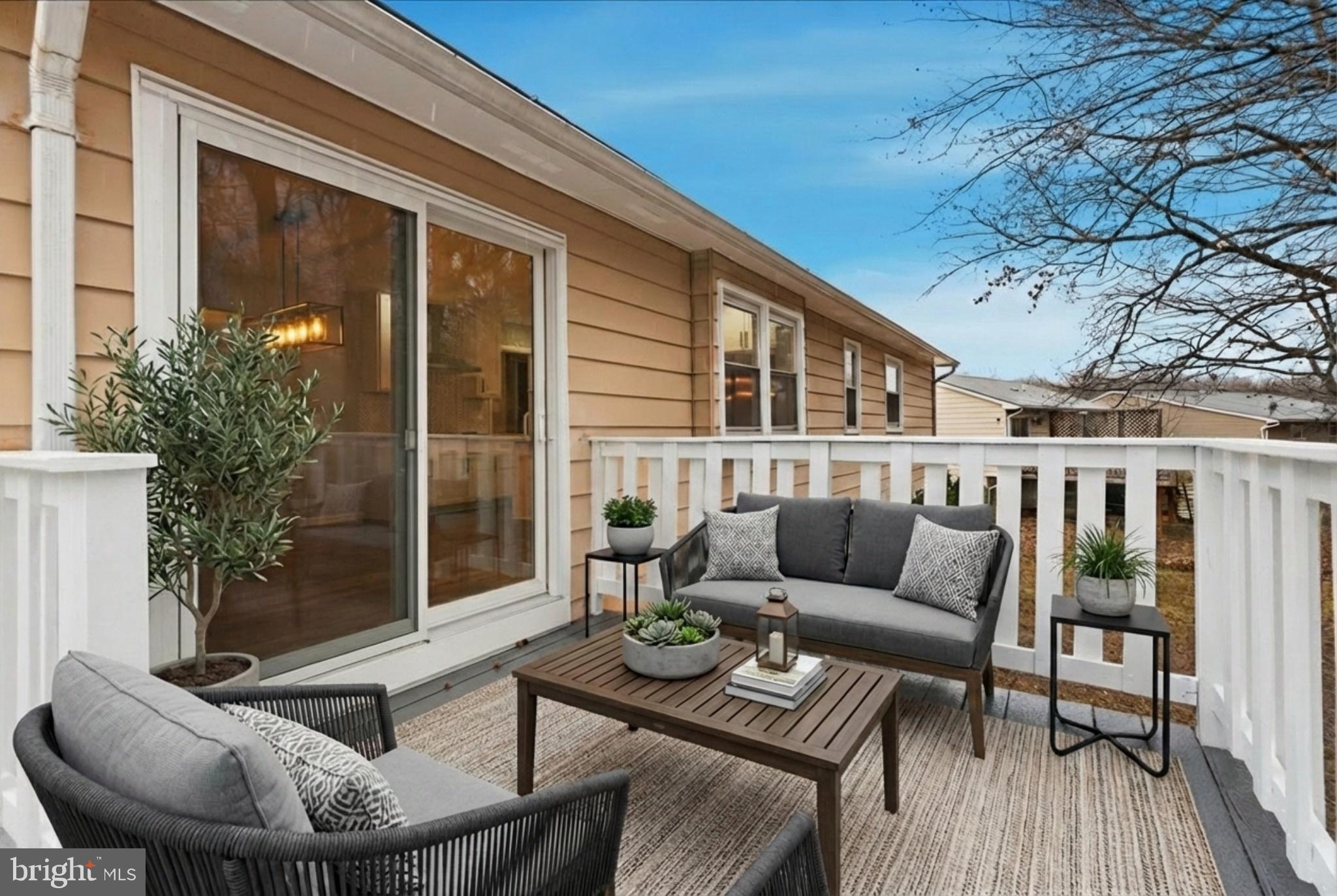 FORT WASHINGTON - Residential