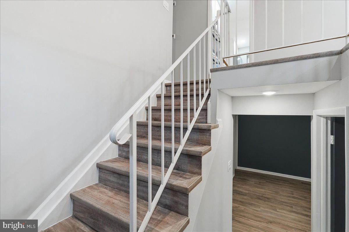 FORT WASHINGTON - Residential