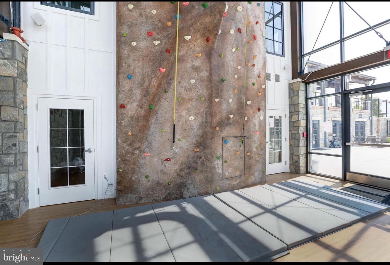 CROWN FARM - Residential Lease