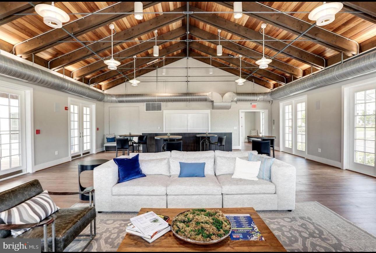 CROWN FARM - Residential Lease