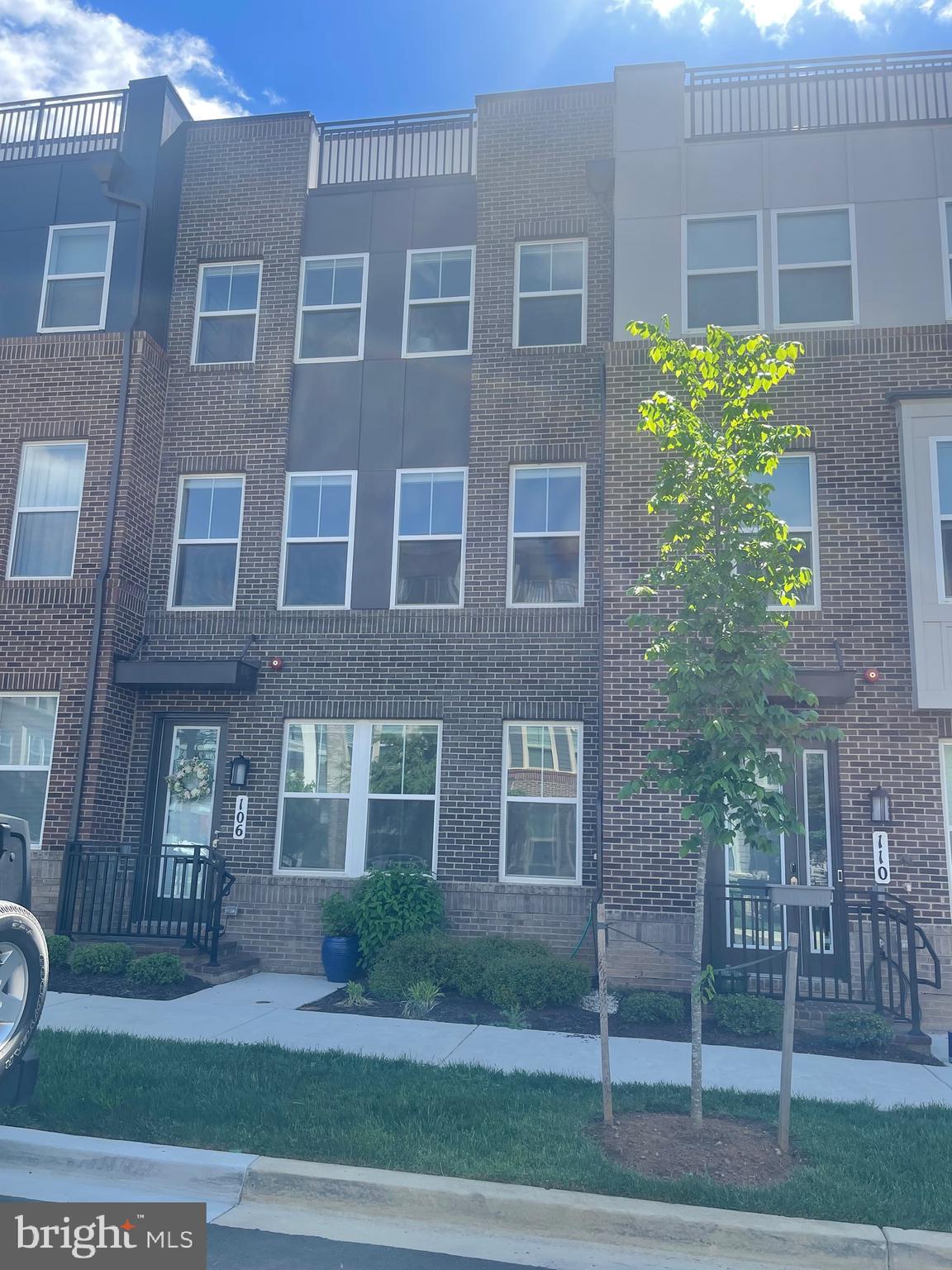 CROWN FARM - Residential Lease