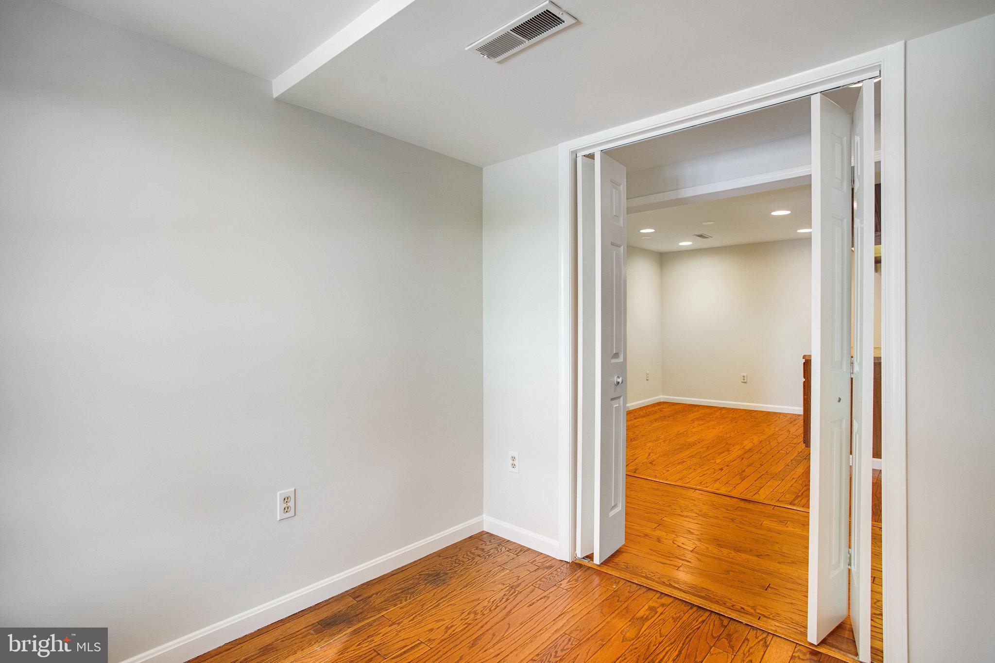 SEMINARY RIDGE - Residential