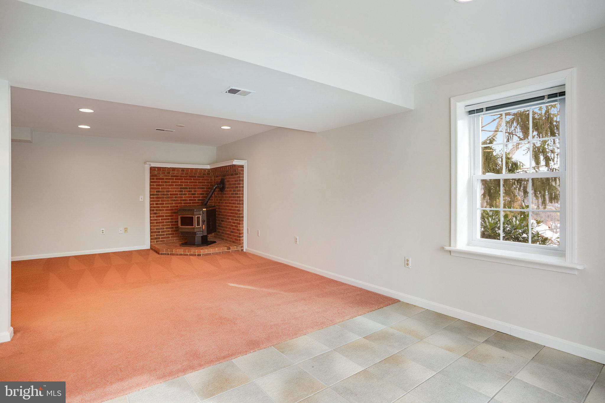 SEMINARY RIDGE - Residential