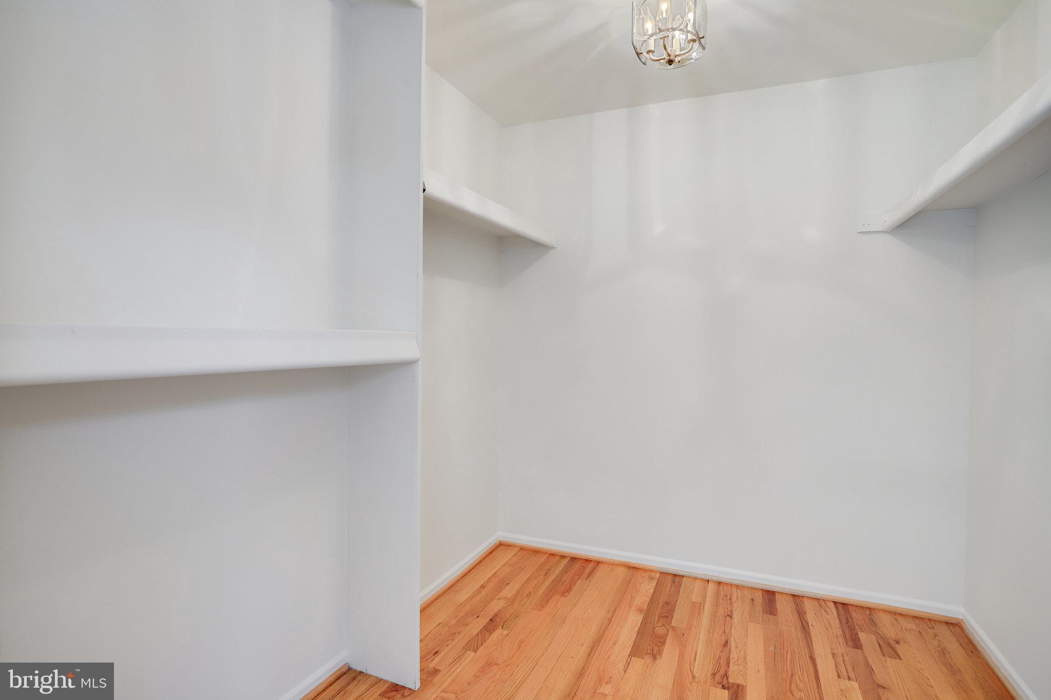 SEMINARY RIDGE - Residential