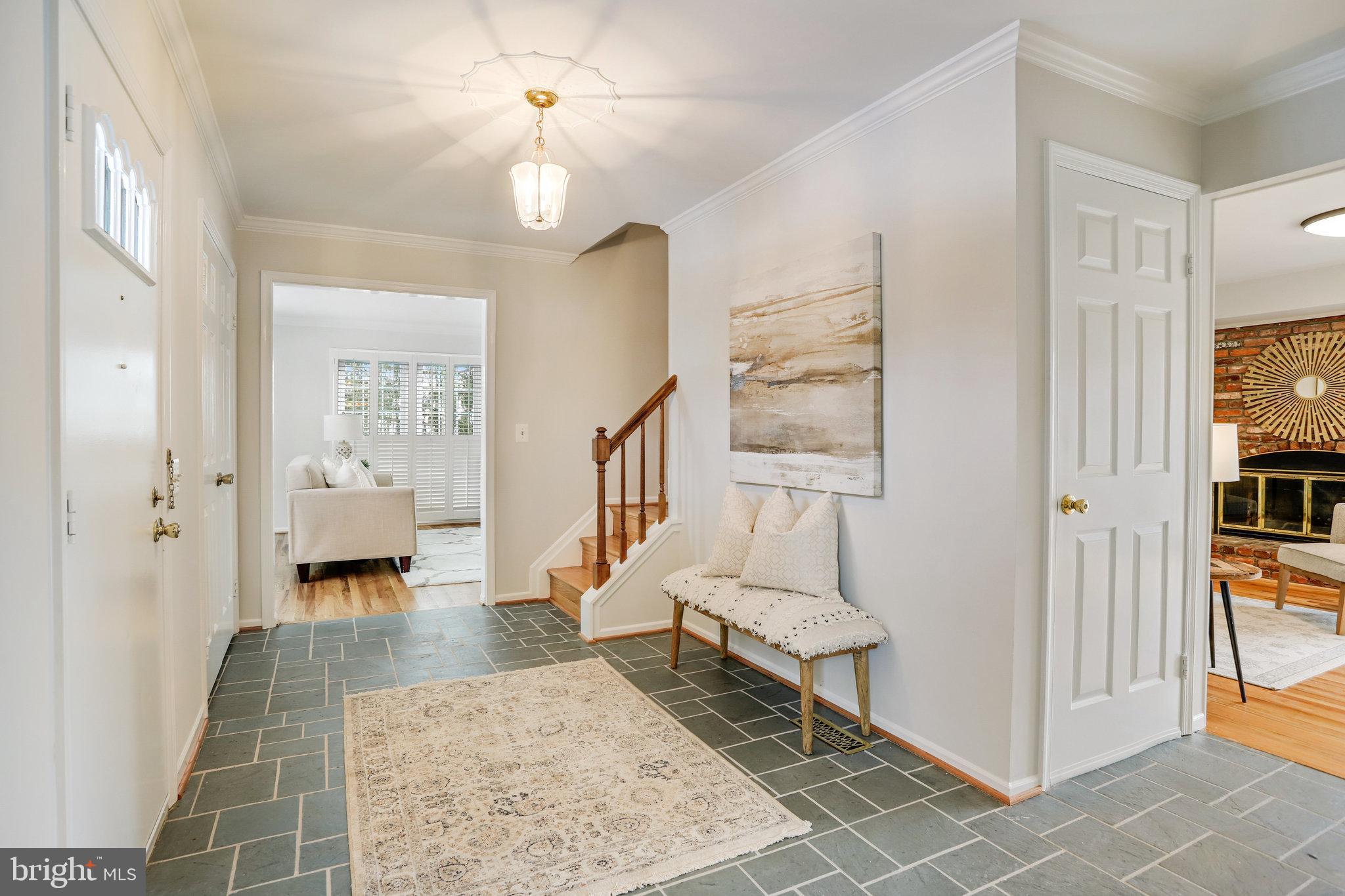 SEMINARY RIDGE - Residential