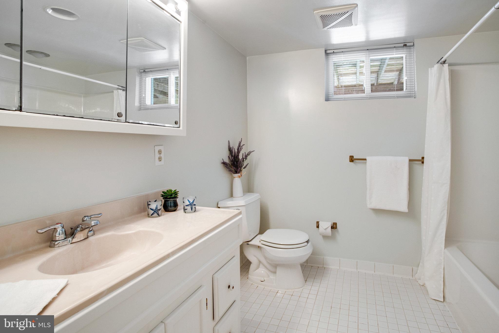 SEMINARY RIDGE - Residential