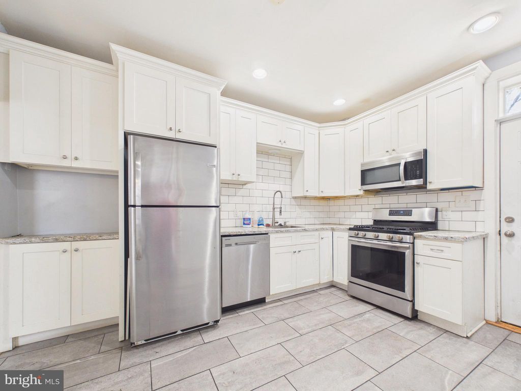 Photo of 1434 N Fourth St, HARRISBURG, PA 17102 (MLS # PADA2056500)