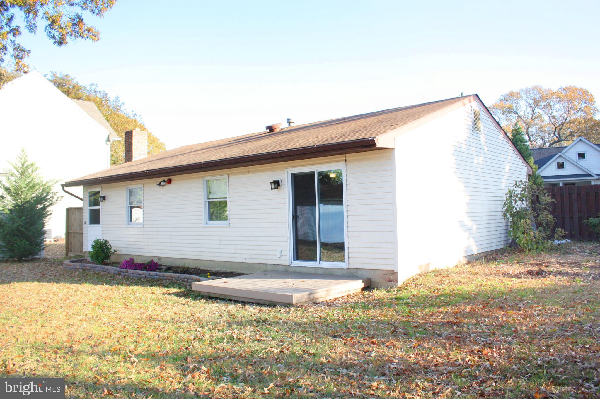 MAGOTHY MANOR - Residential Lease