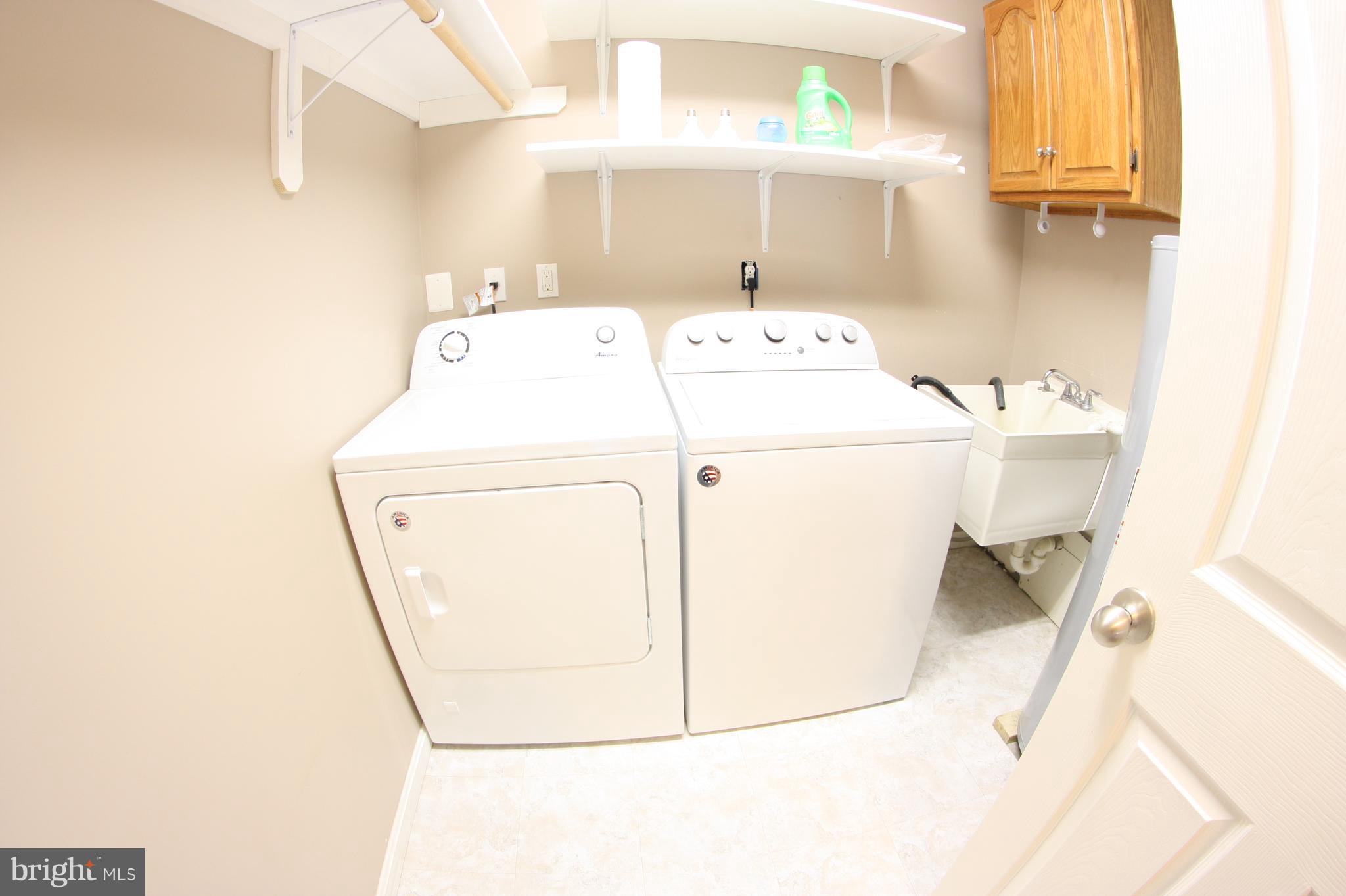 MAGOTHY MANOR - Residential Lease