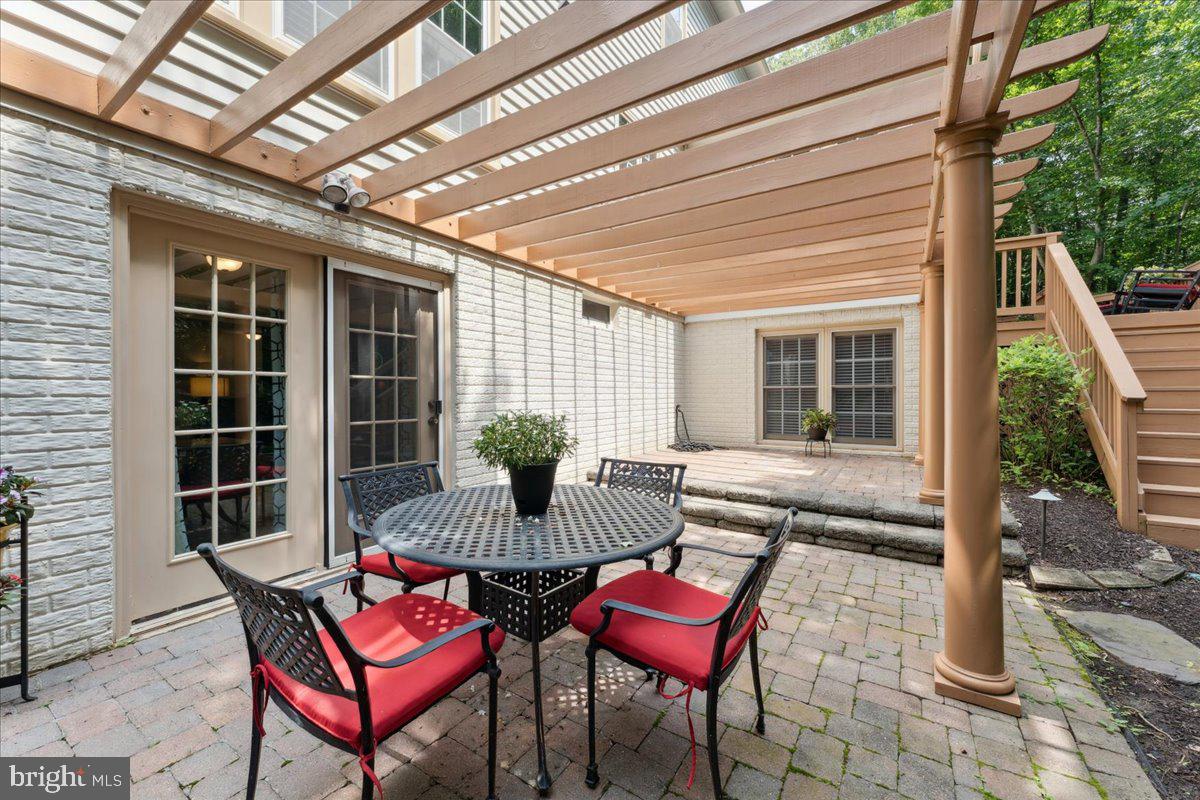 BALMORAL GREENS - Residential