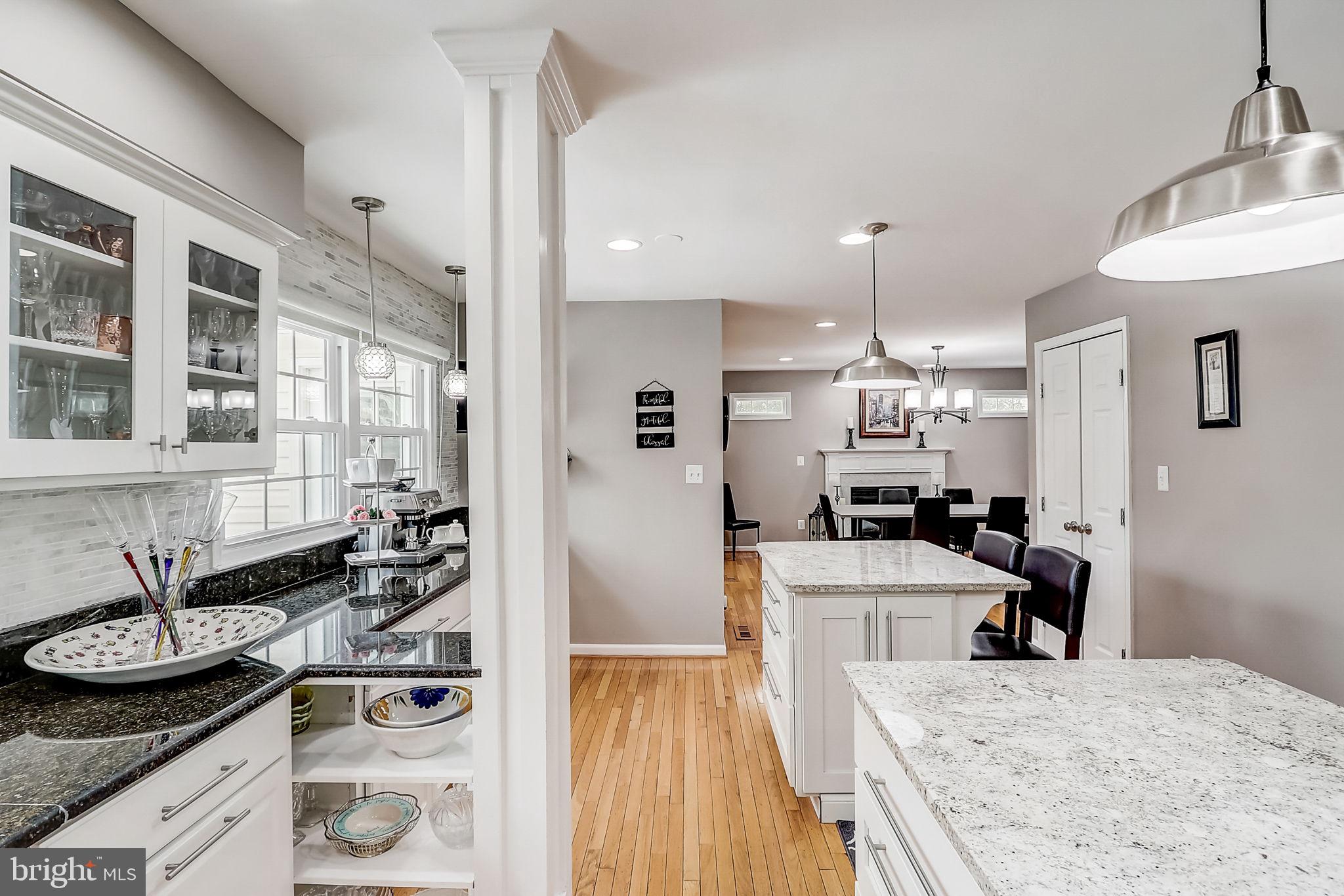 ASHBURN VILLAGE - Residential