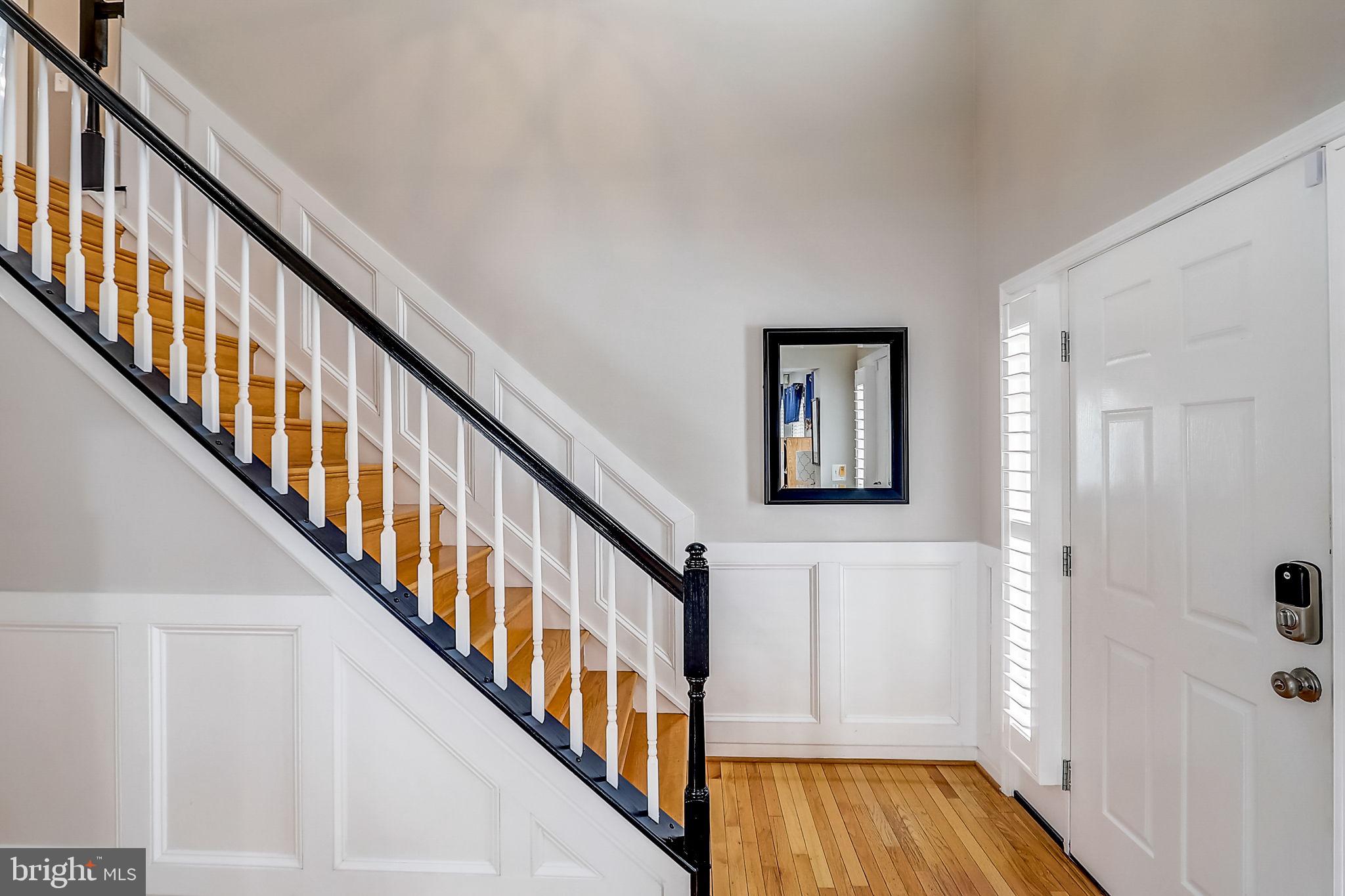 ASHBURN VILLAGE - Residential