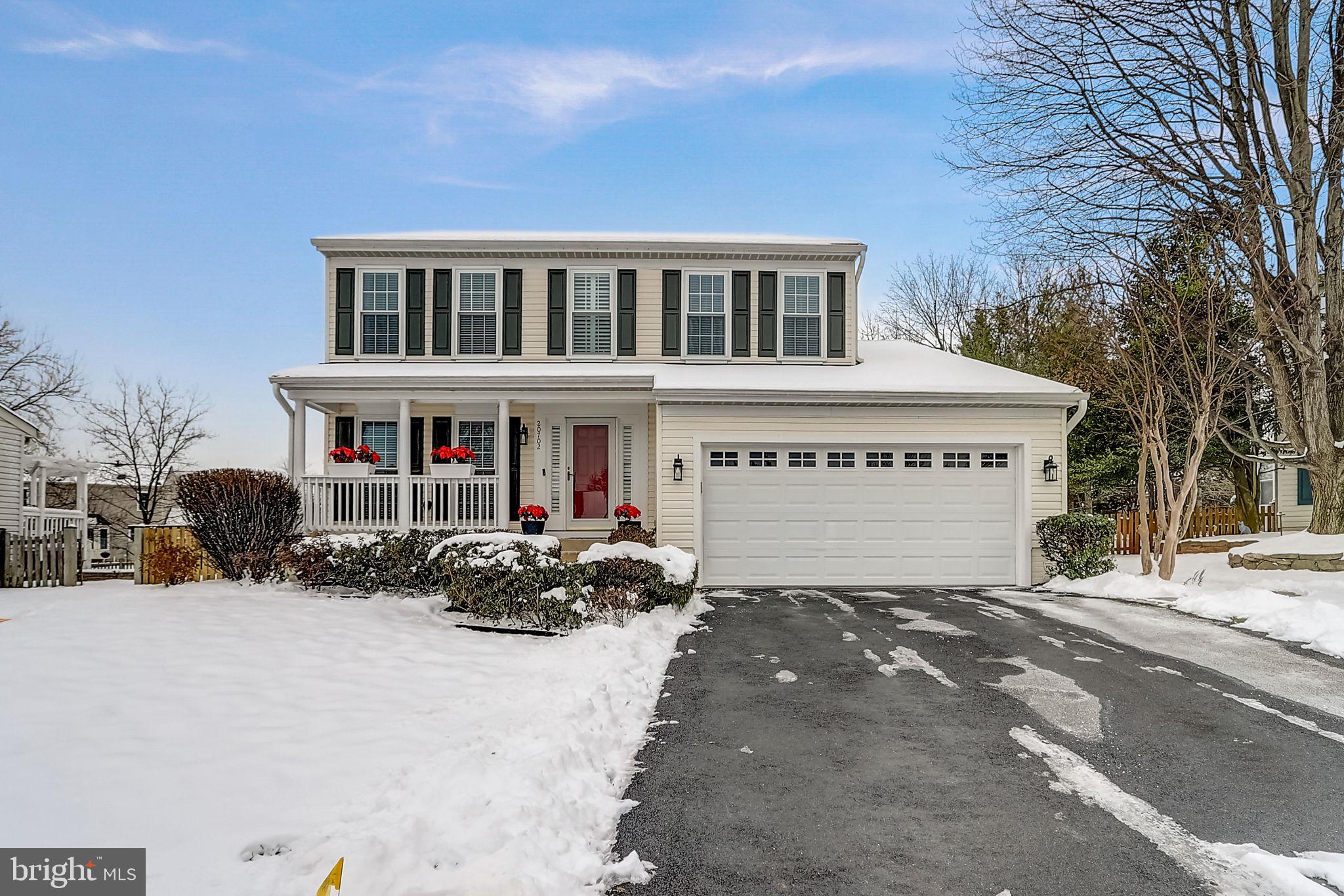 ASHBURN VILLAGE - Residential