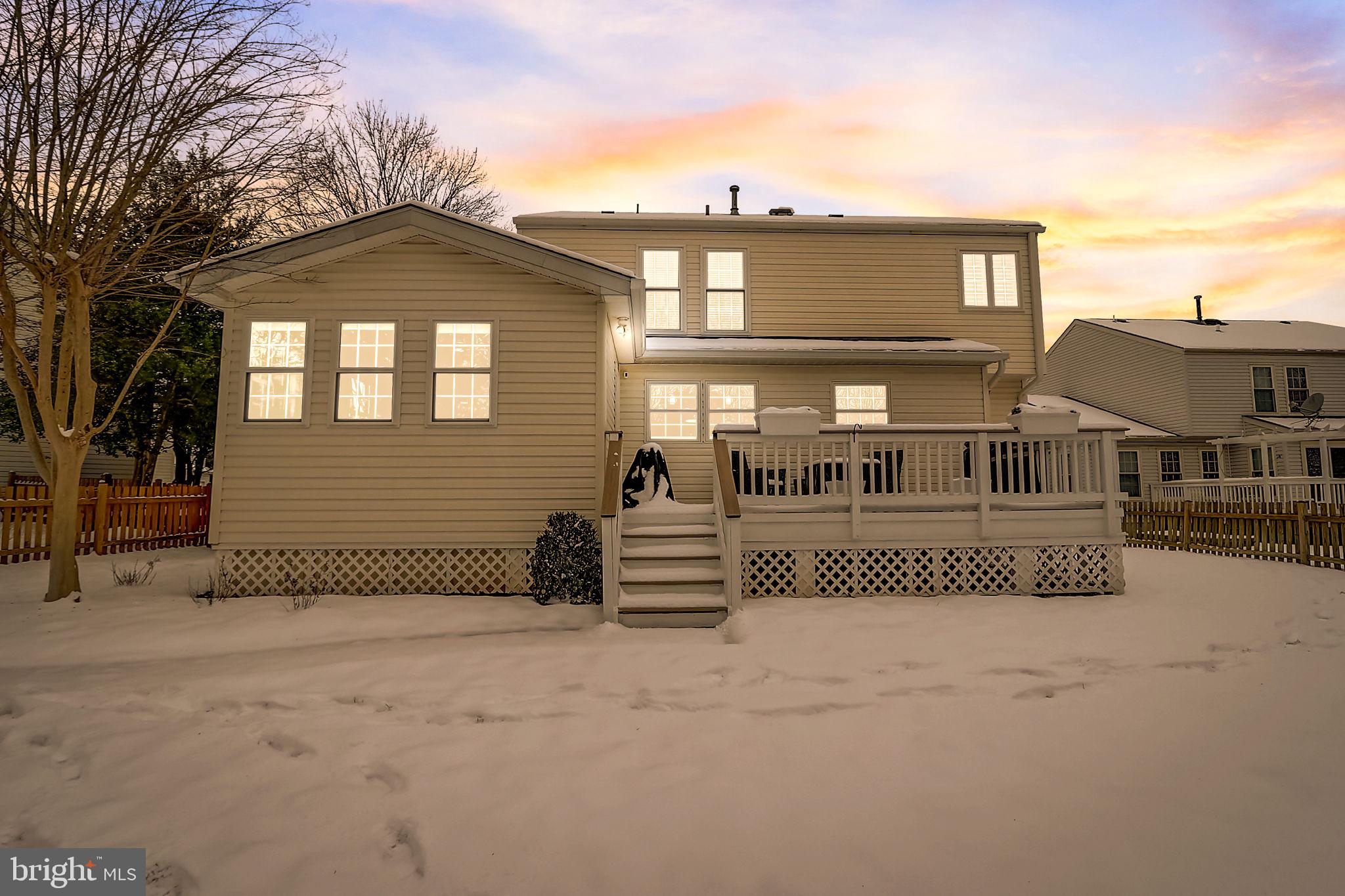 ASHBURN VILLAGE - Residential