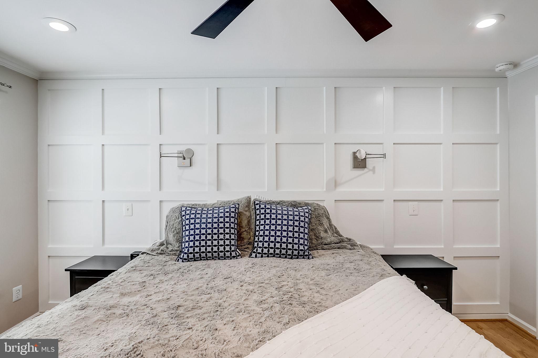 ASHBURN VILLAGE - Residential