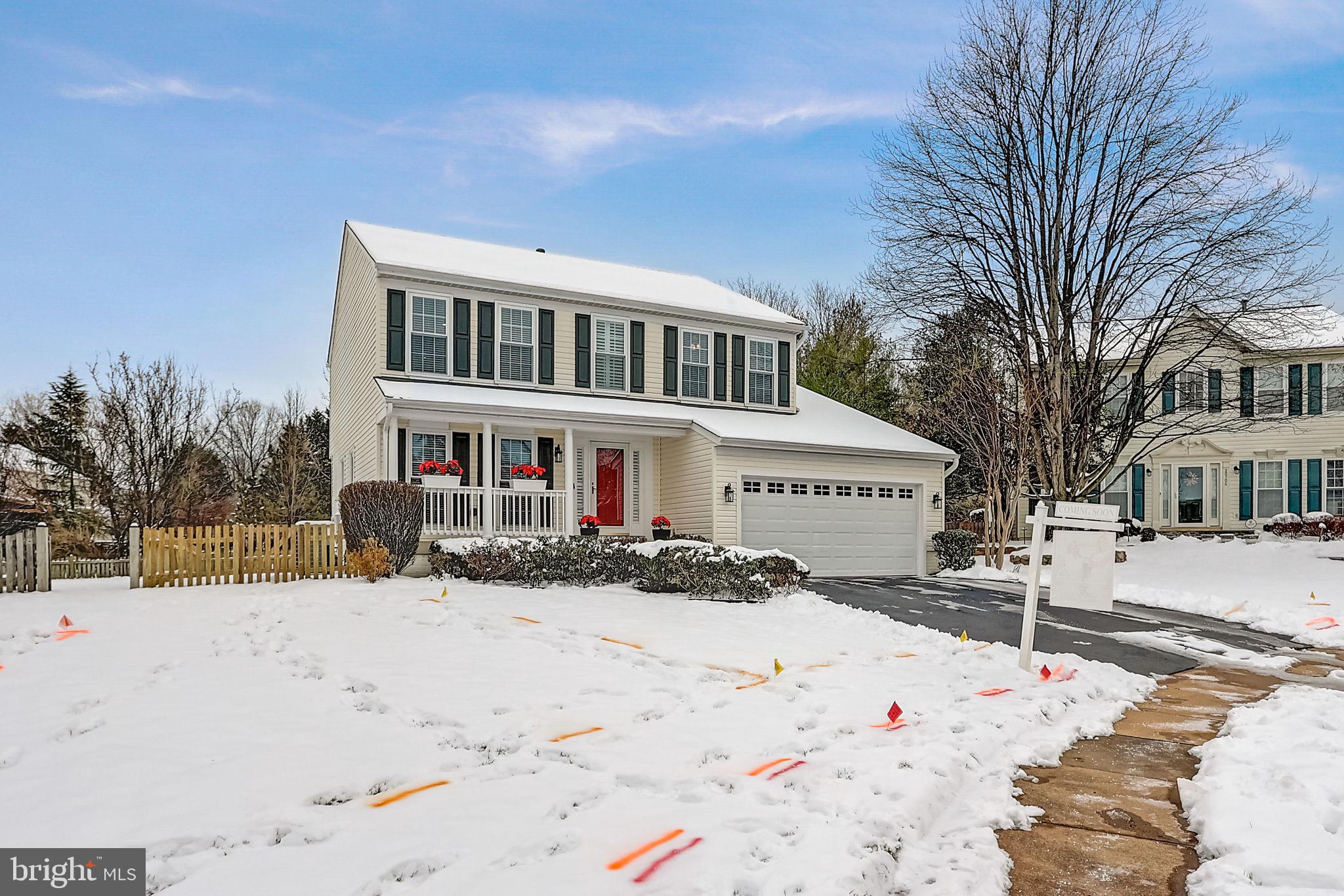 ASHBURN VILLAGE - Residential